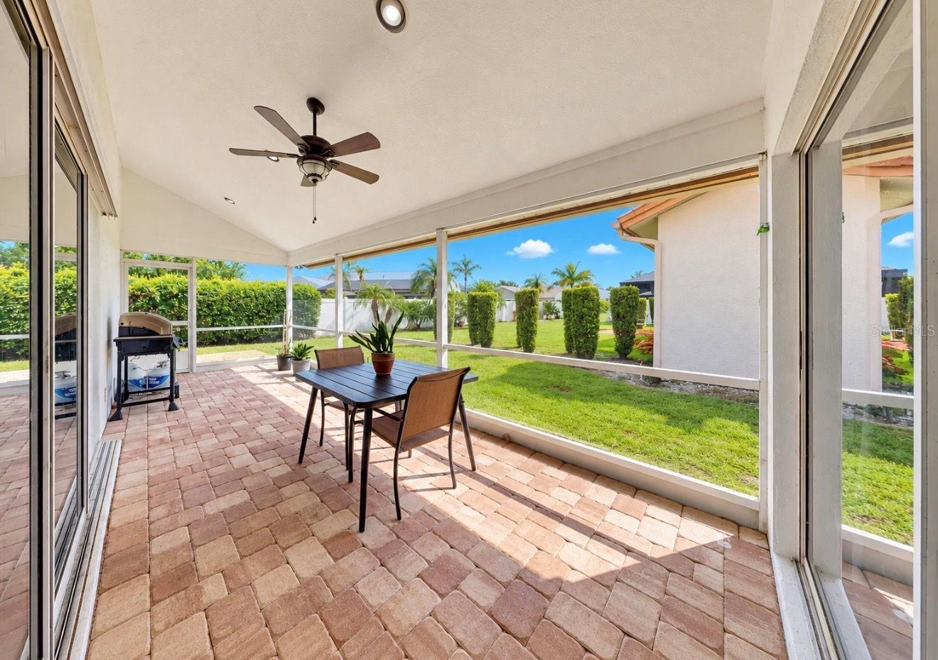4115 MURFIELD DR E — photo 41