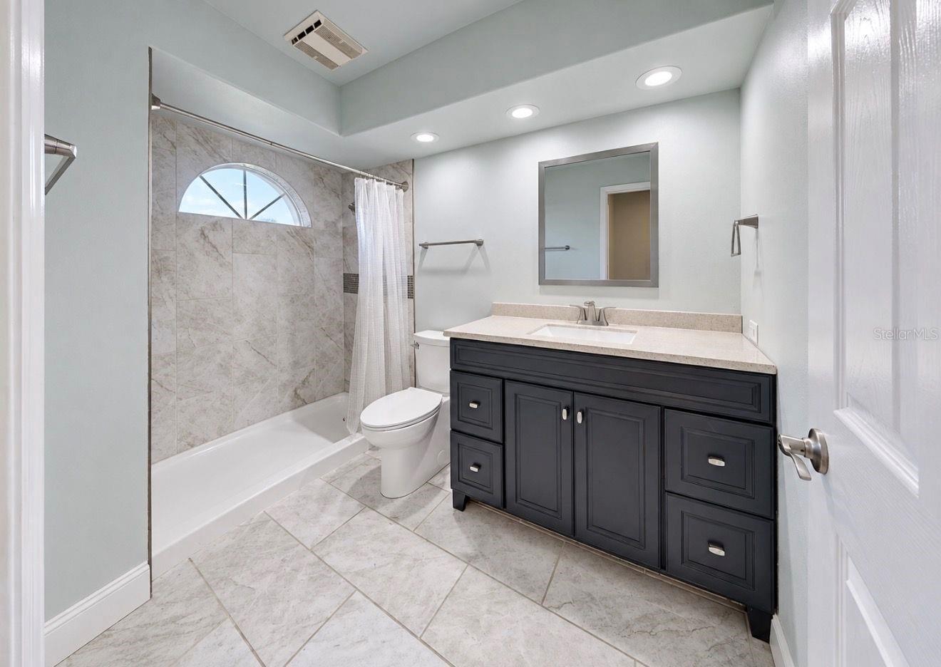4115 MURFIELD DR E — photo 35