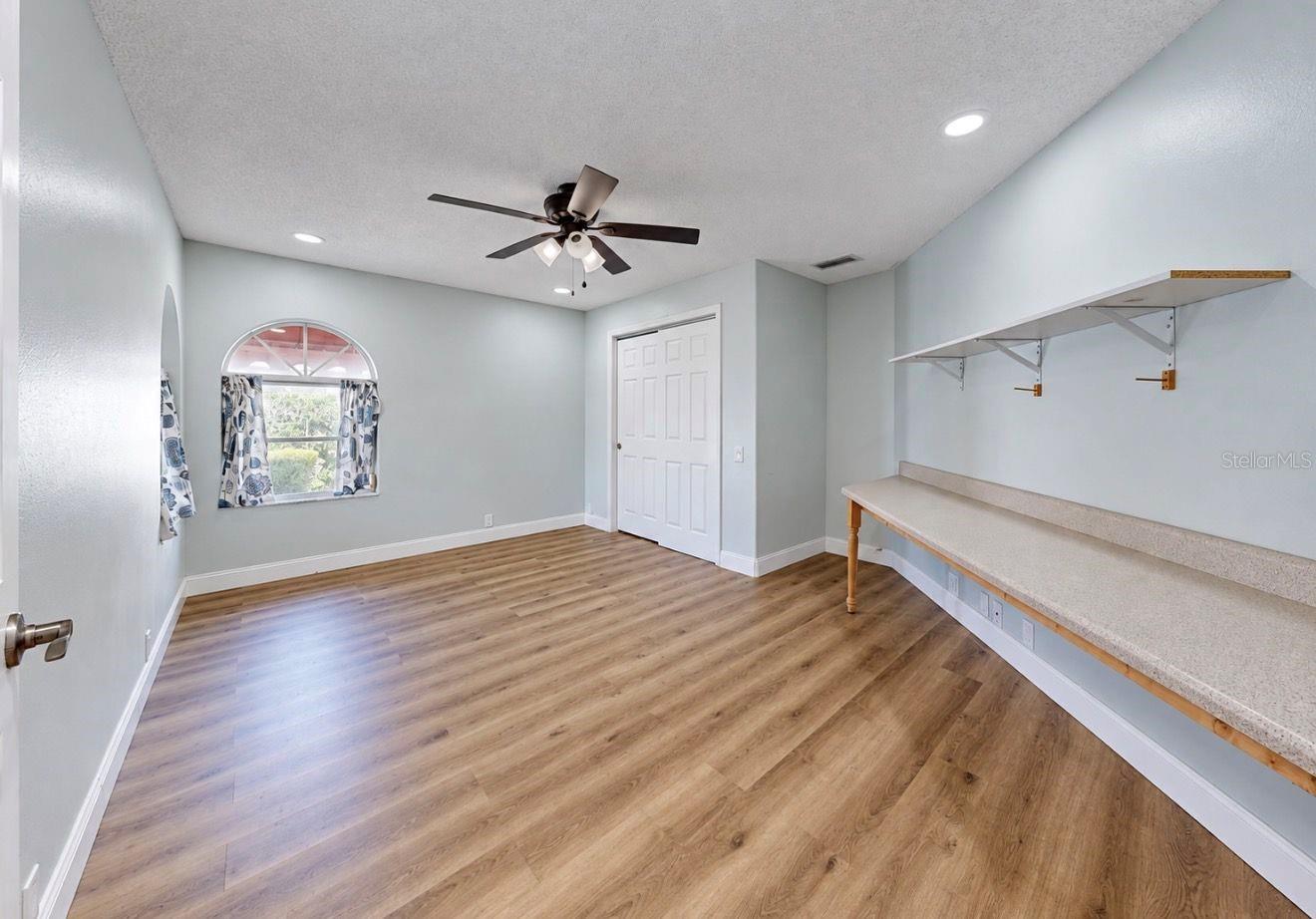 4115 MURFIELD DR E — photo 33