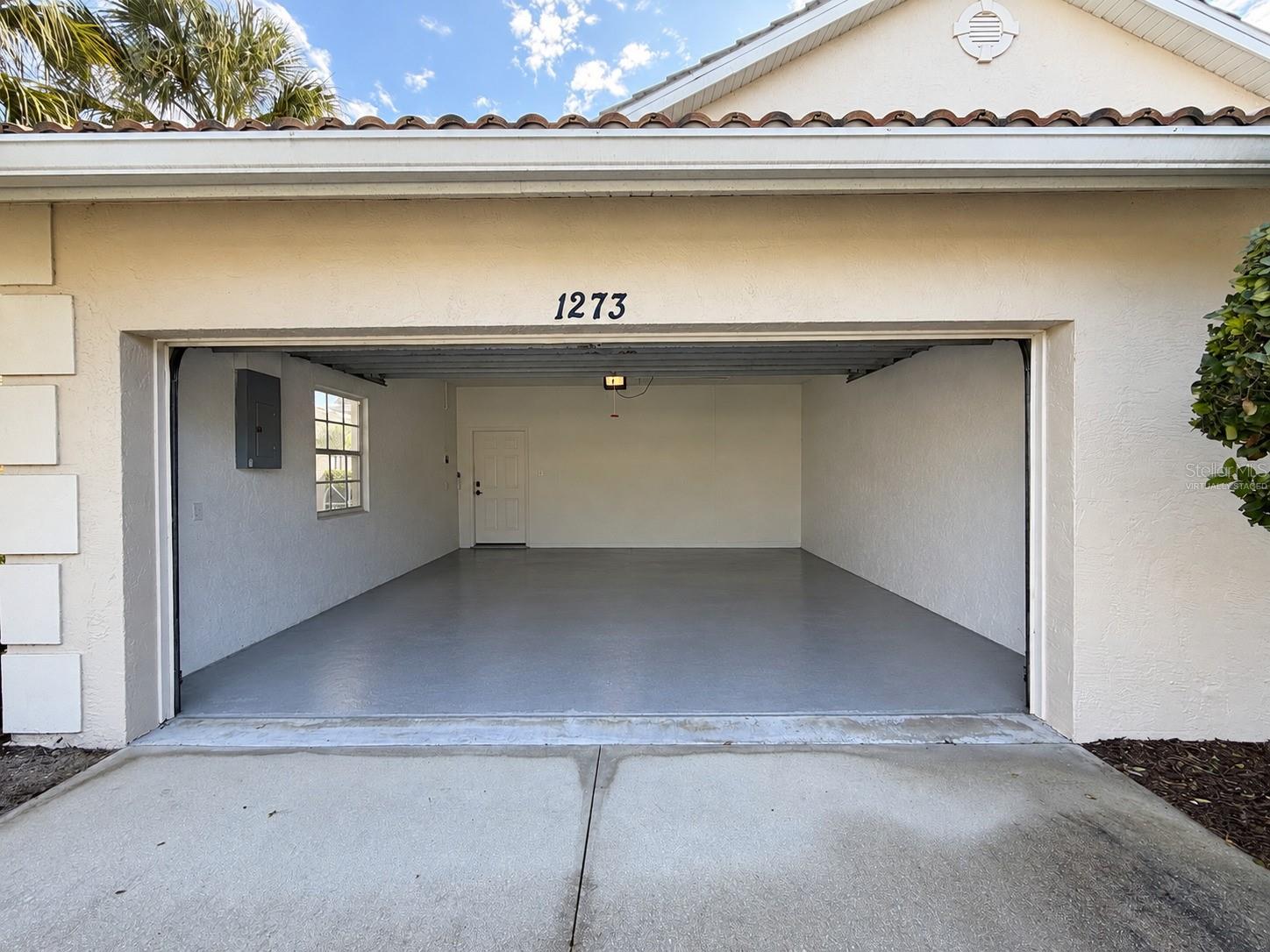 1273 BERKSHIRE CIR — photo 30