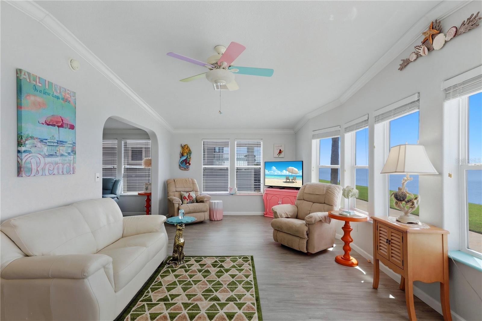 34 BAYVIEW DR — photo 12