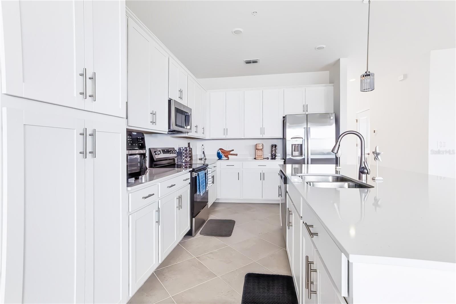 17600 OPAL SAND DR #402 — photo 5