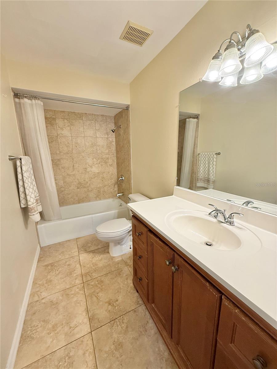 1036 HOPE ST — photo 19
