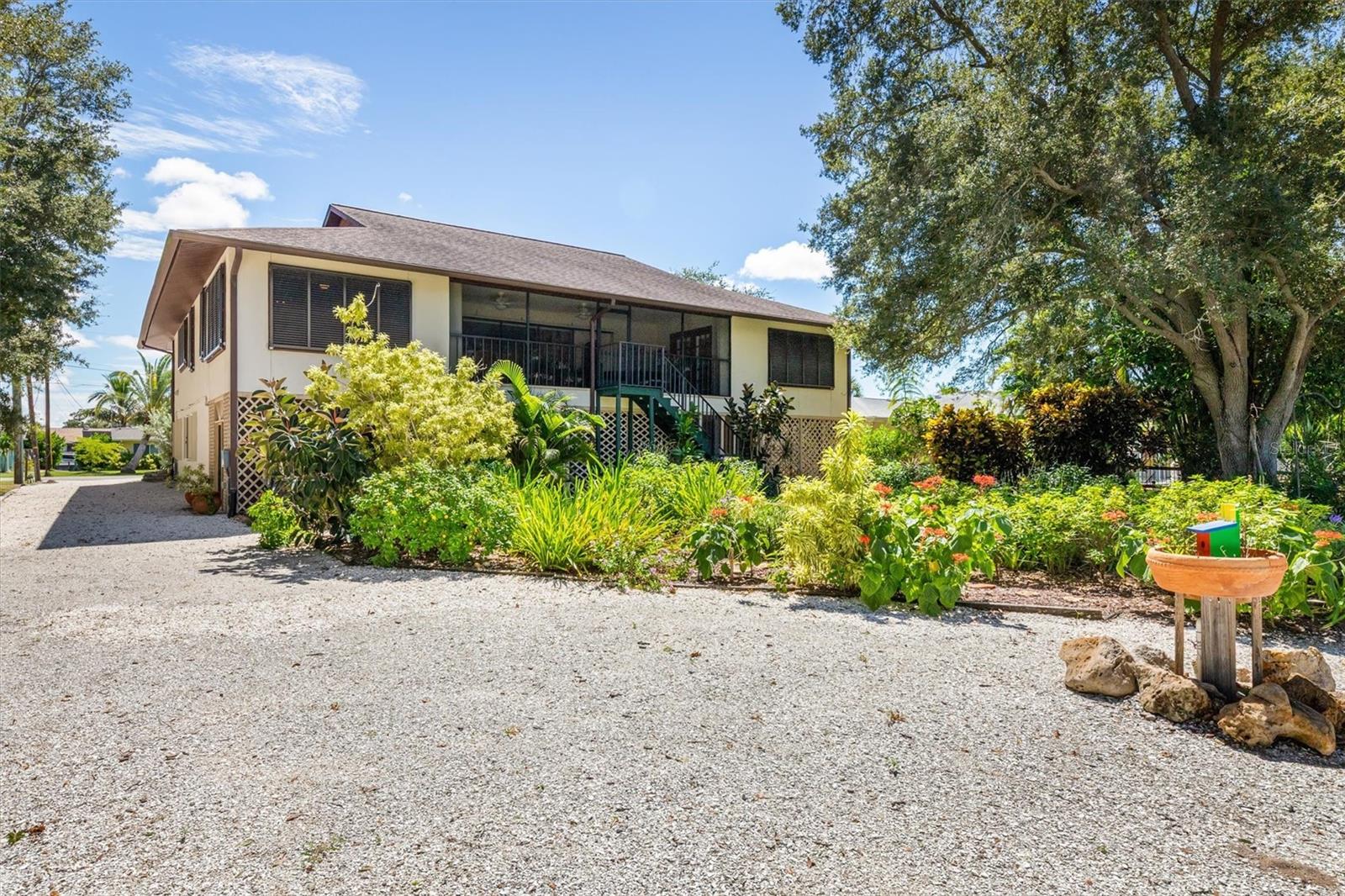 1947 SAN REMO POINT DR — photo 53