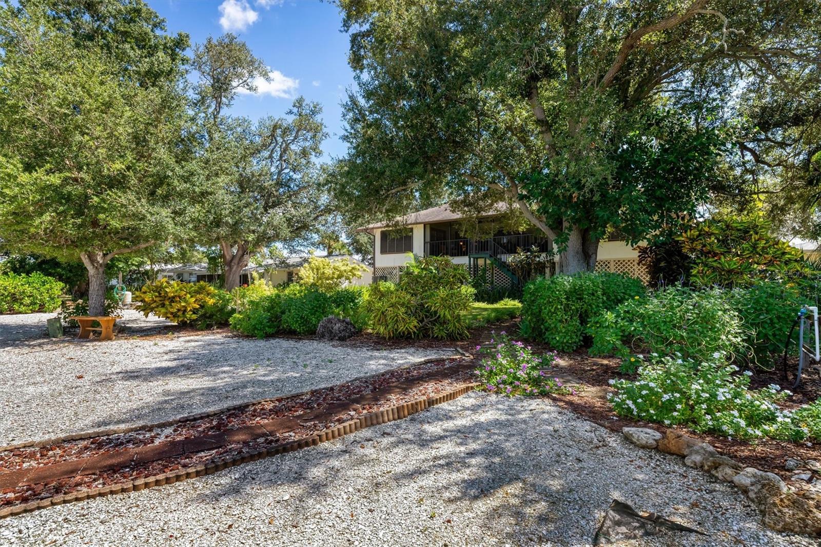 1947 SAN REMO POINT DR — photo 54