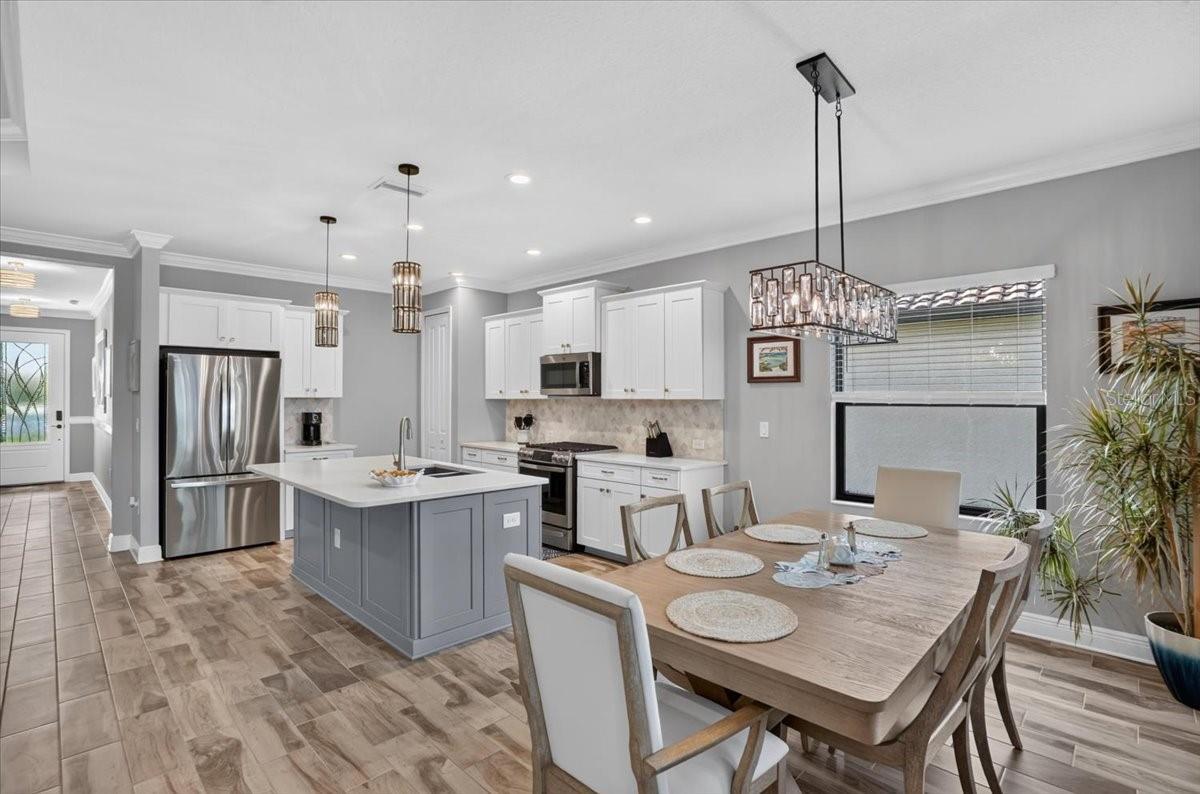 406 ARIANO AVE — photo 15