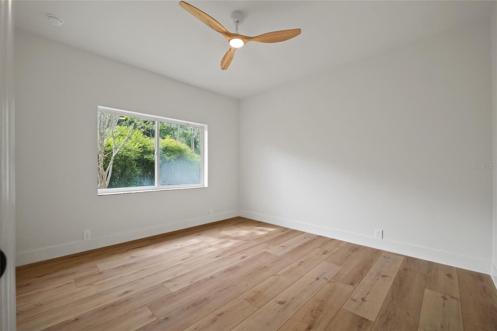 3951 BRIGHTSIDE LN — photo 27