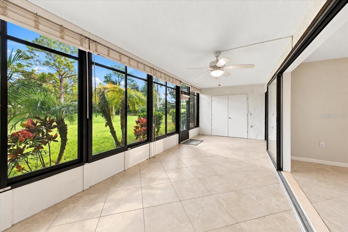 411 PALM TREE DR #411 — photo 21