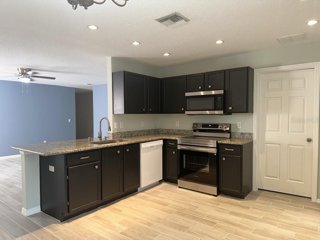 13646 TRAMORE DR — photo 6