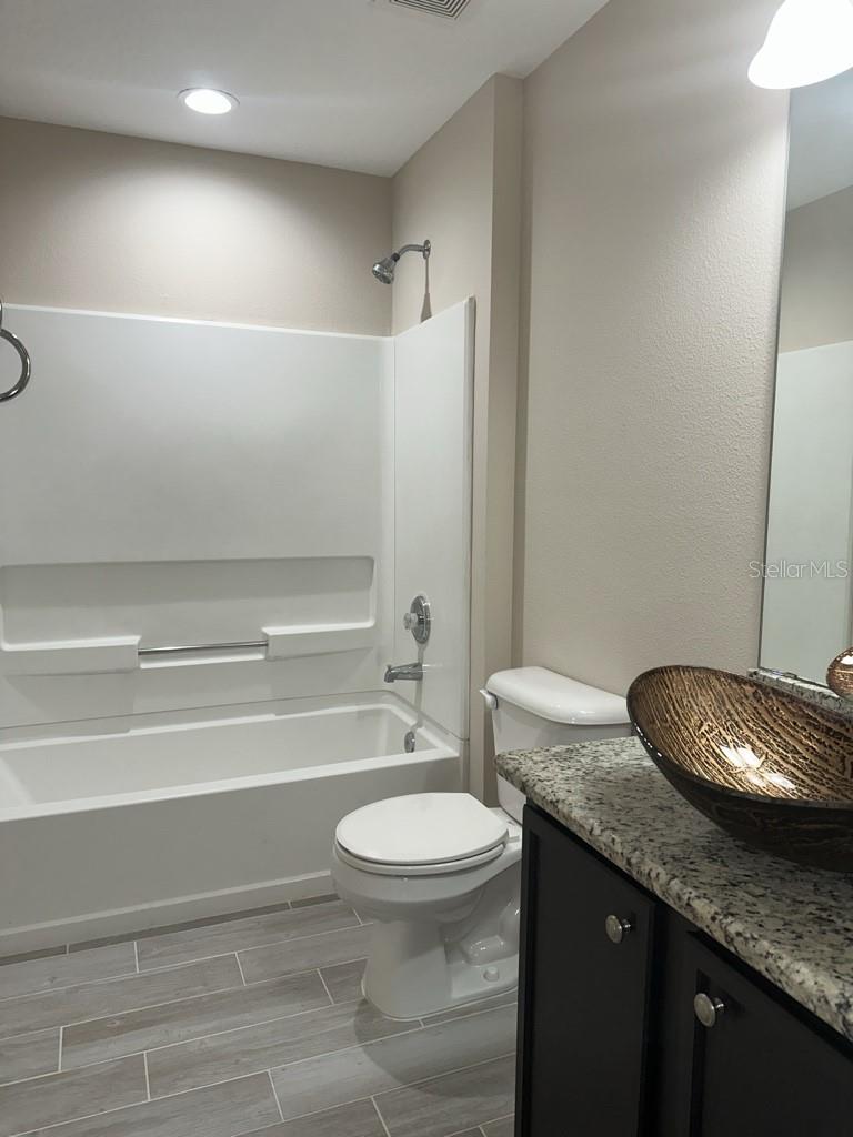 13646 TRAMORE DR — photo 13