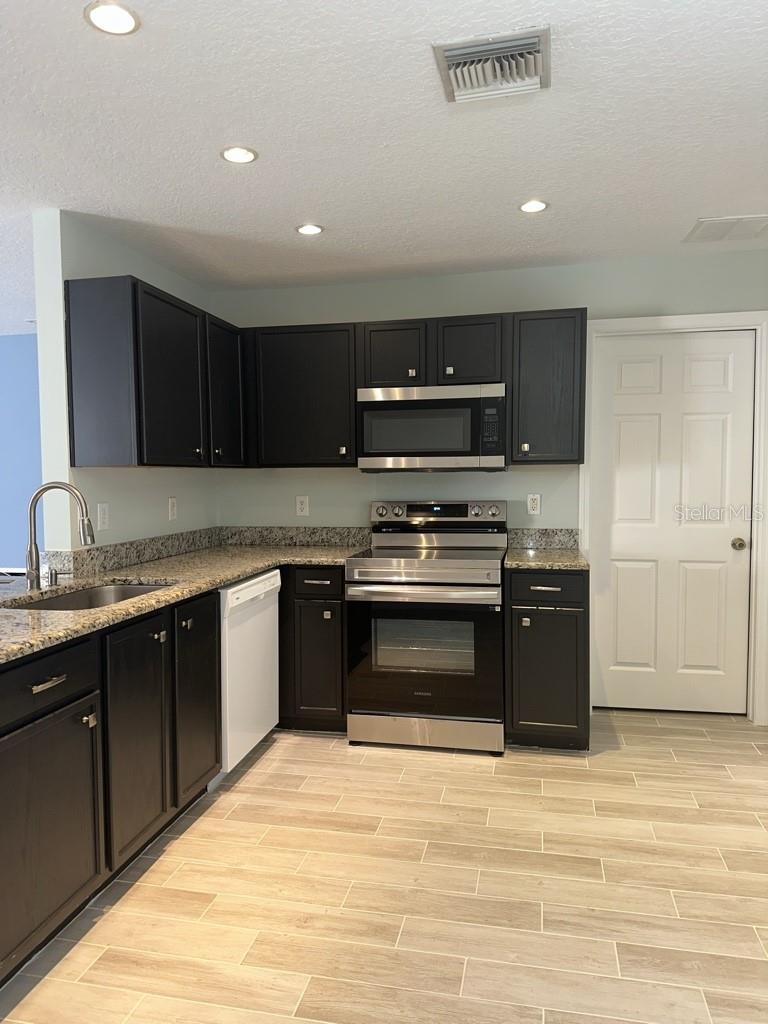 13646 TRAMORE DR — photo 4