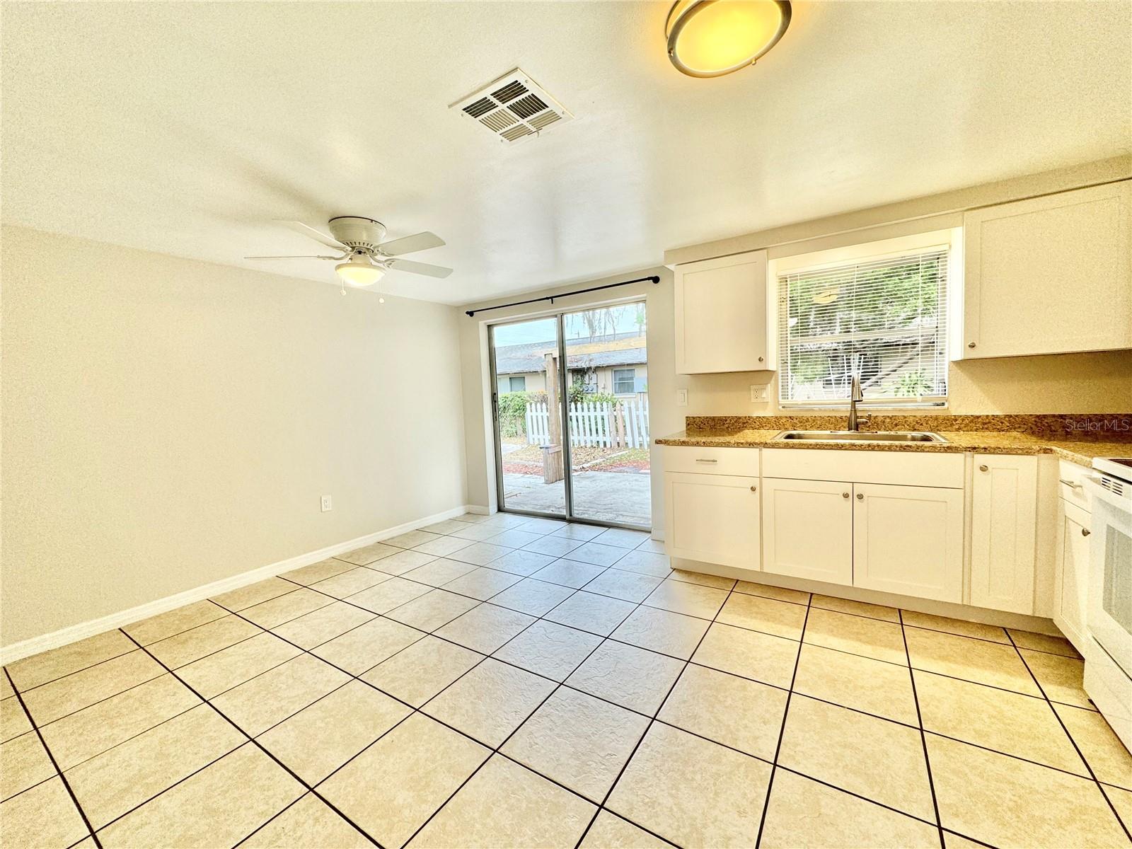5815 DAILEY LN — photo 12