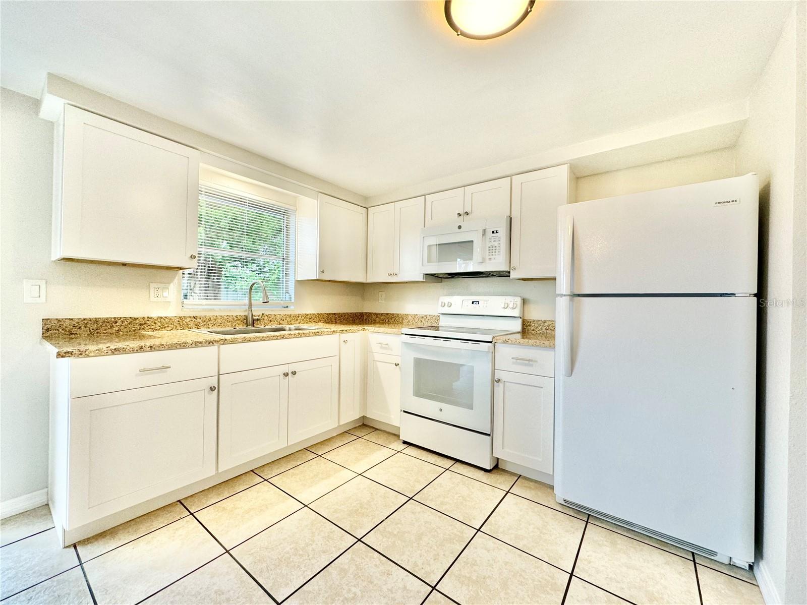 5815 DAILEY LN — photo 9