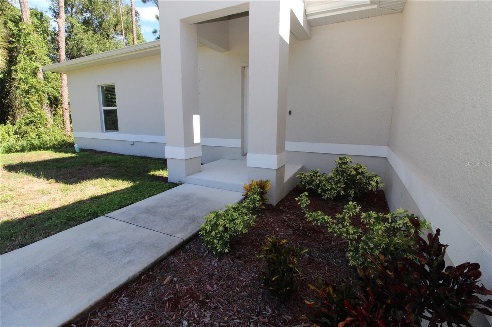 1888 FRANKLIN LN — photo 8