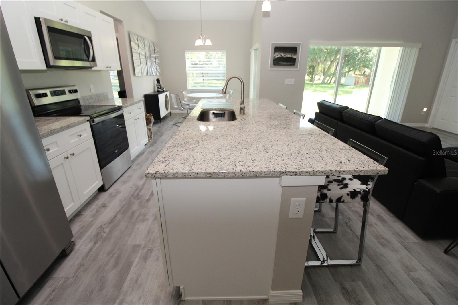 1888 FRANKLIN LN — photo 18