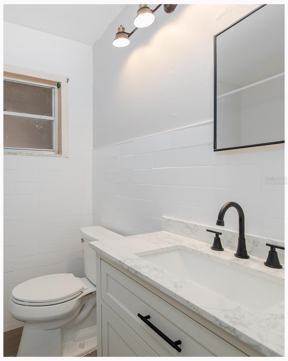 4403 GANDY CIR — photo 26
