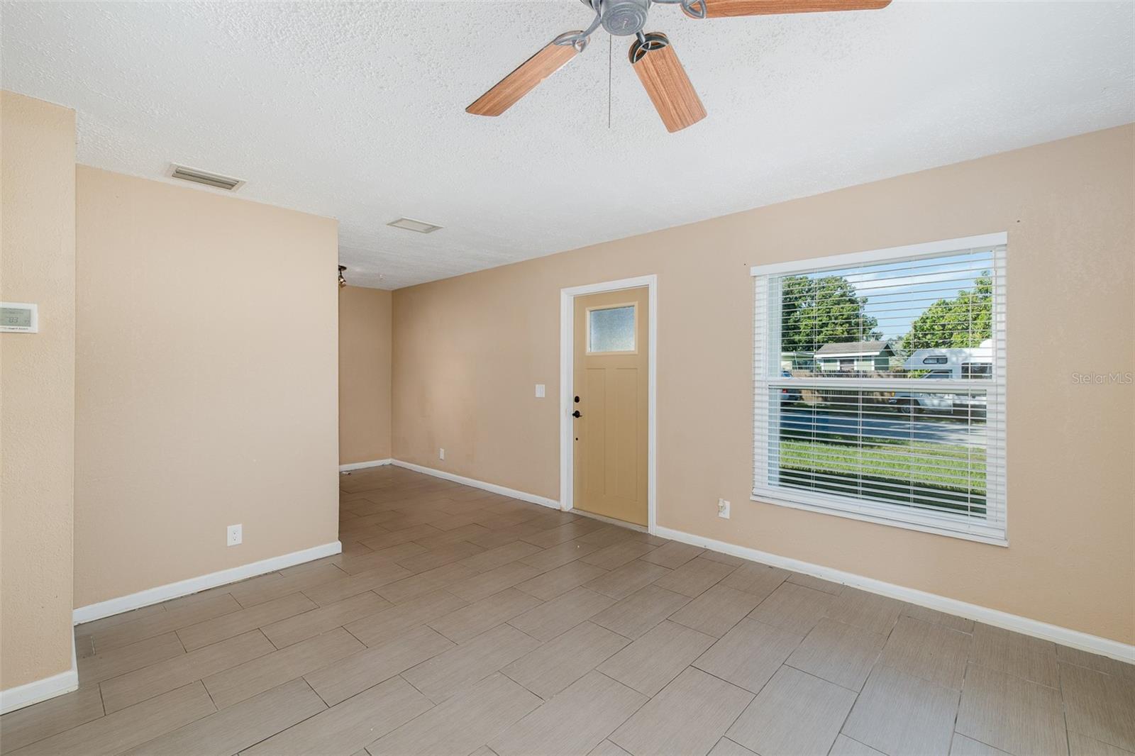 4403 GANDY CIR — photo 8