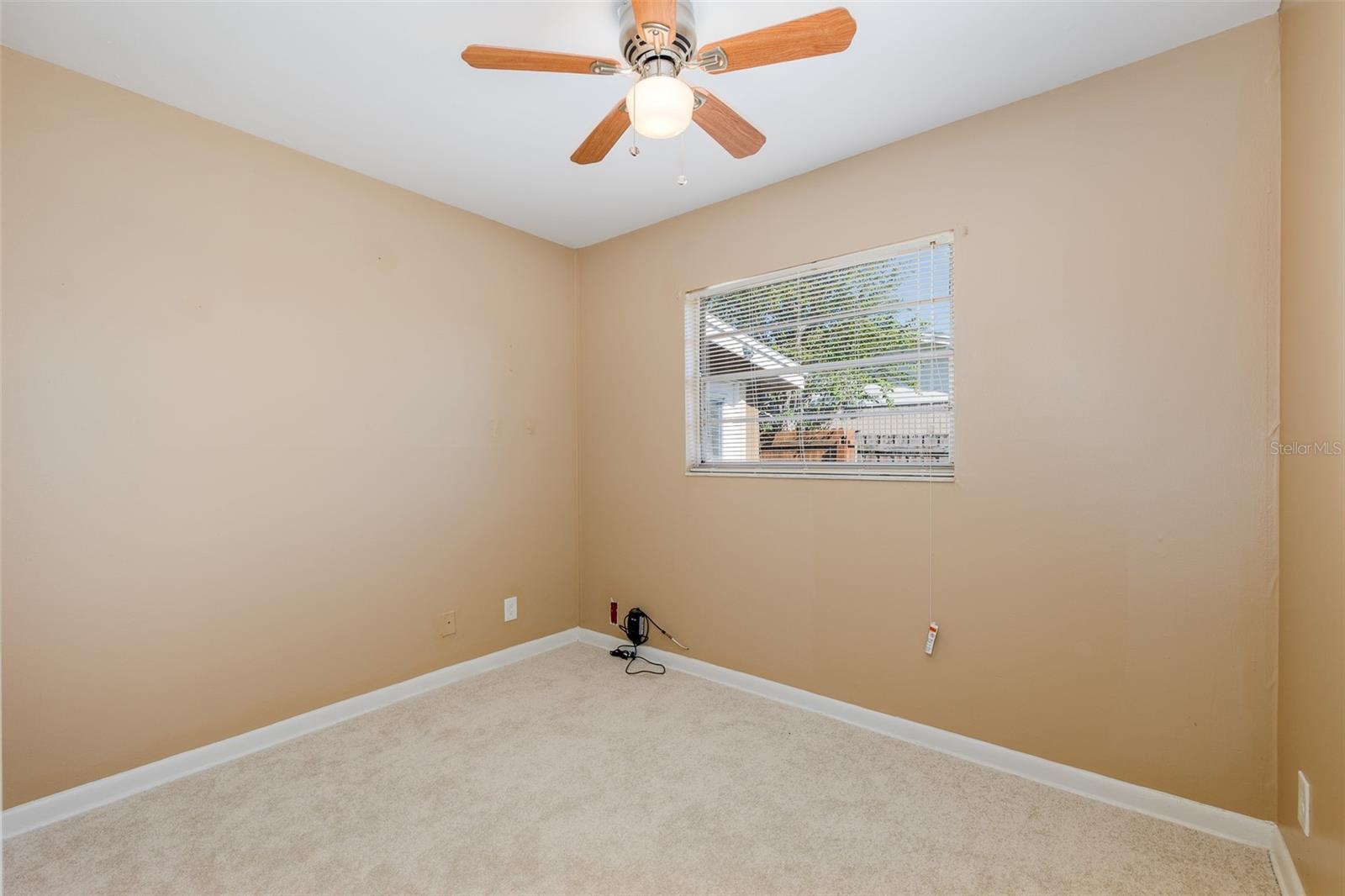 4403 GANDY CIR — photo 21