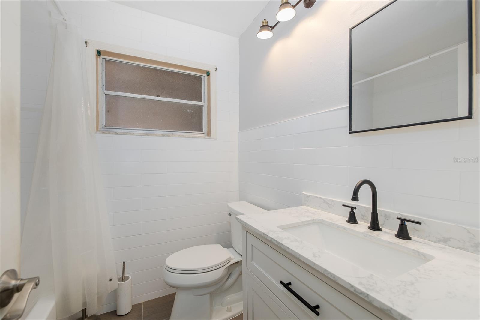 4403 GANDY CIR — photo 23