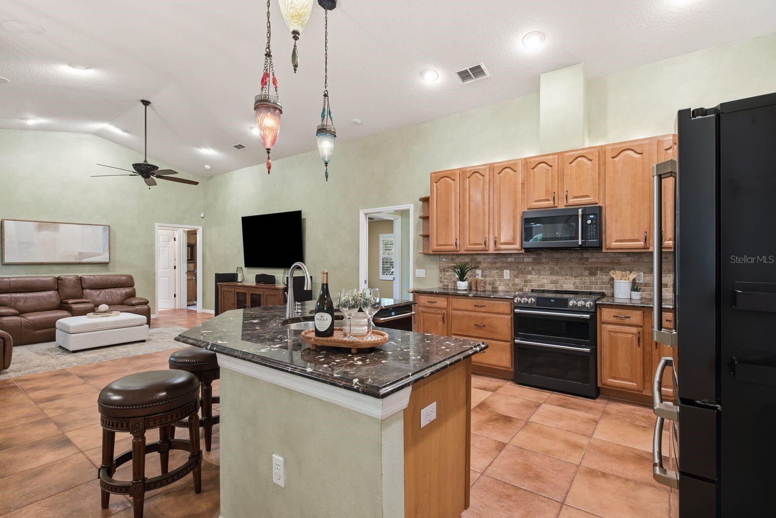 580 S FLORIDA AVE — photo 11