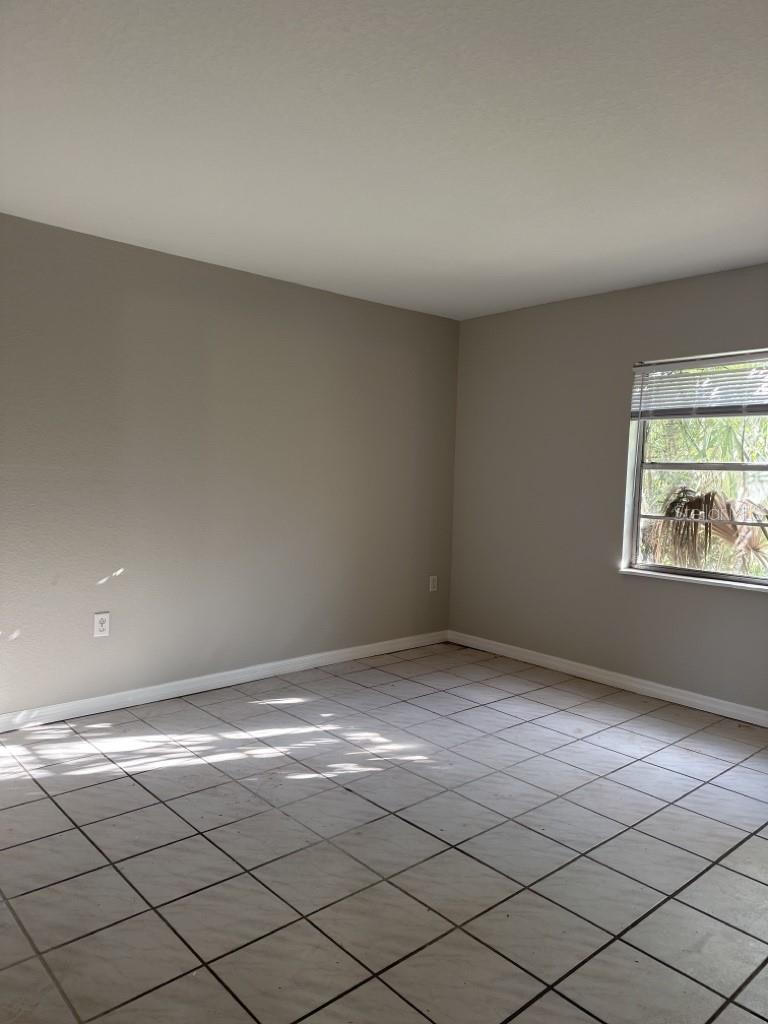 9027 WESTCHESTER CIR #A — photo 6