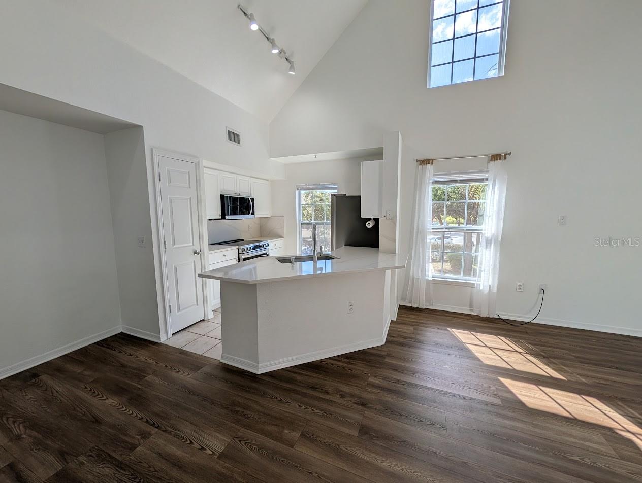 5691 BIDWELL PKWY #201 — photo 7