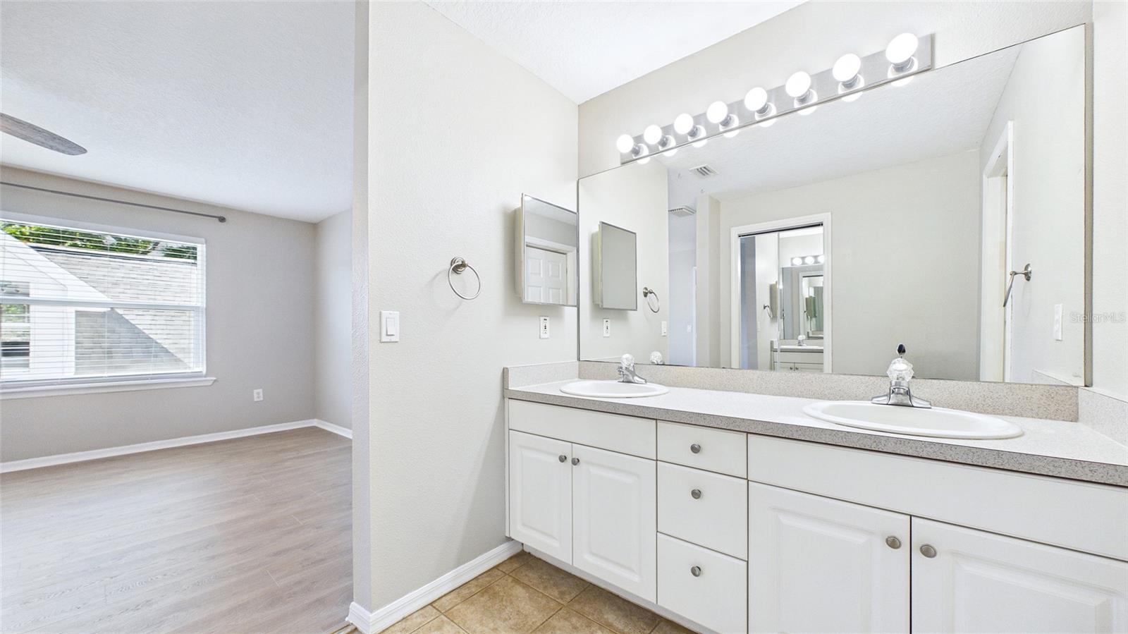 4202 W NORTH B ST #B — photo 20