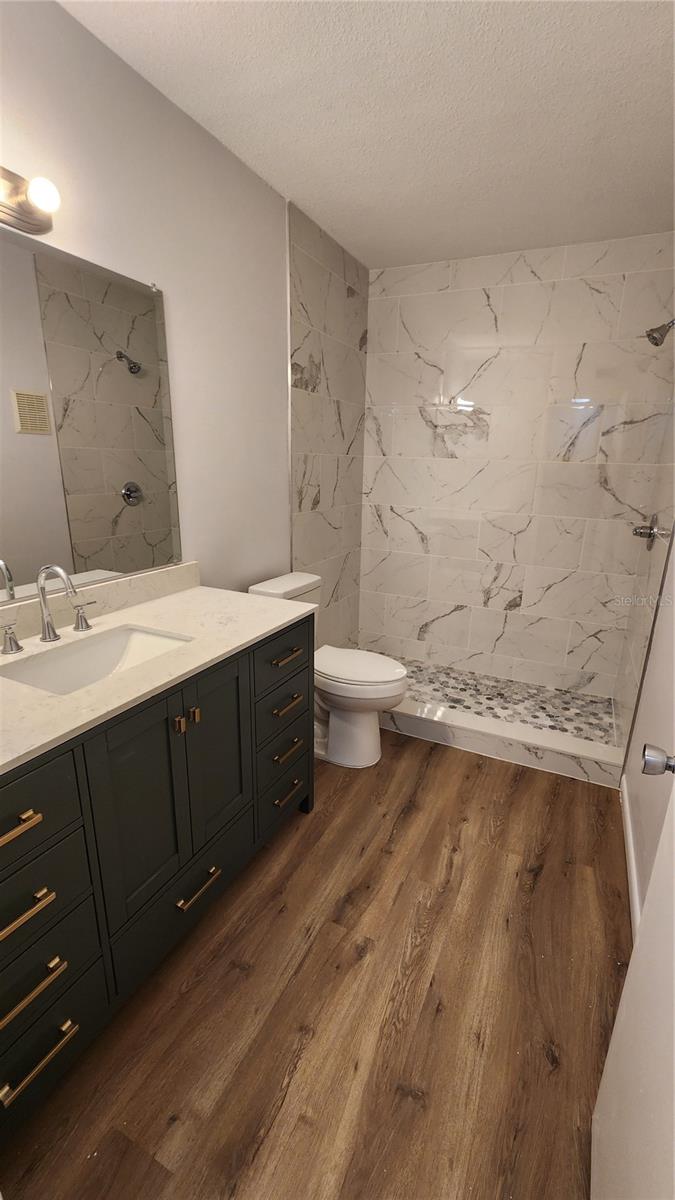 2229 AMERICUS BLVD W #7 — photo 3