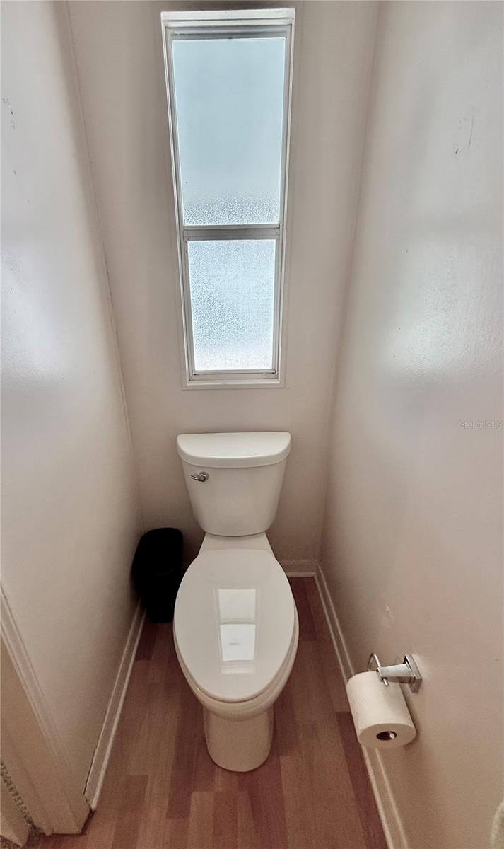 615 S GREEN CIR — photo 17