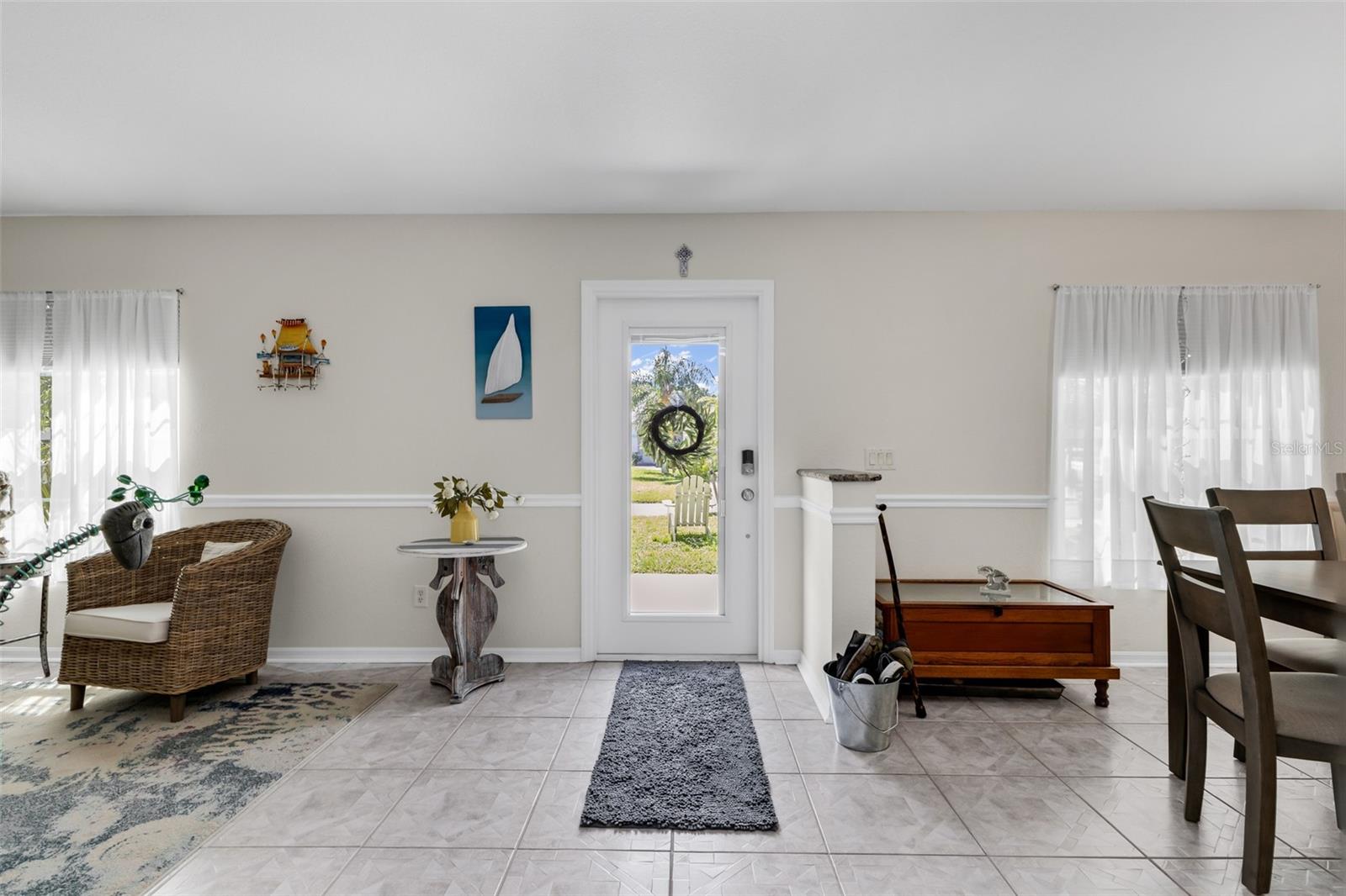 4360 LUBEC AVE — photo 6