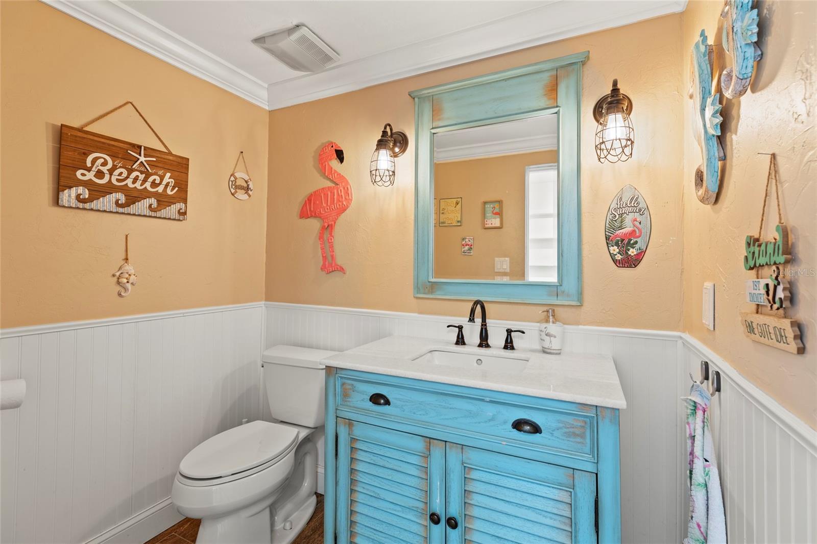 5657 OCEANIC RD — photo 15