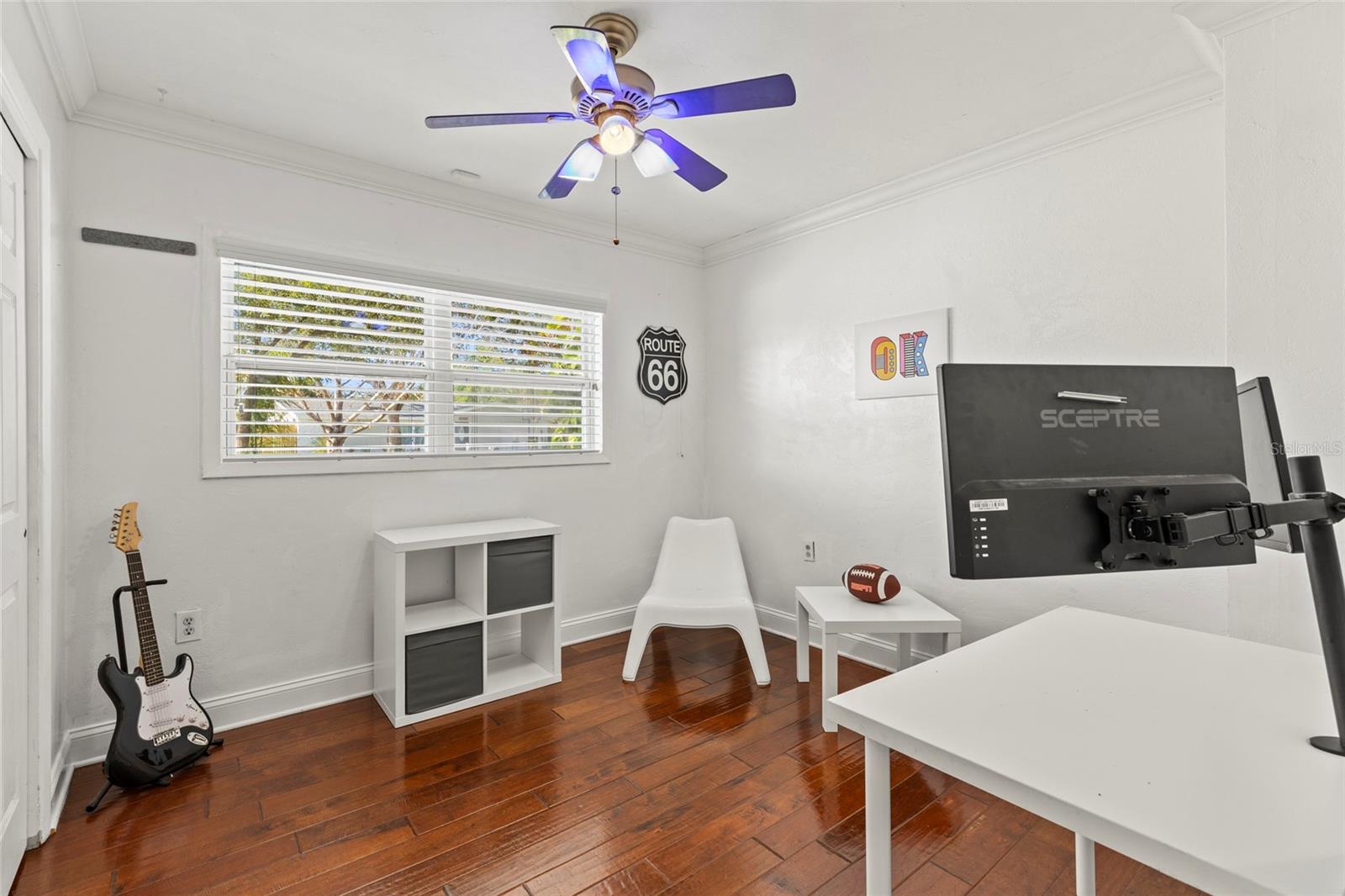 5657 OCEANIC RD — photo 22