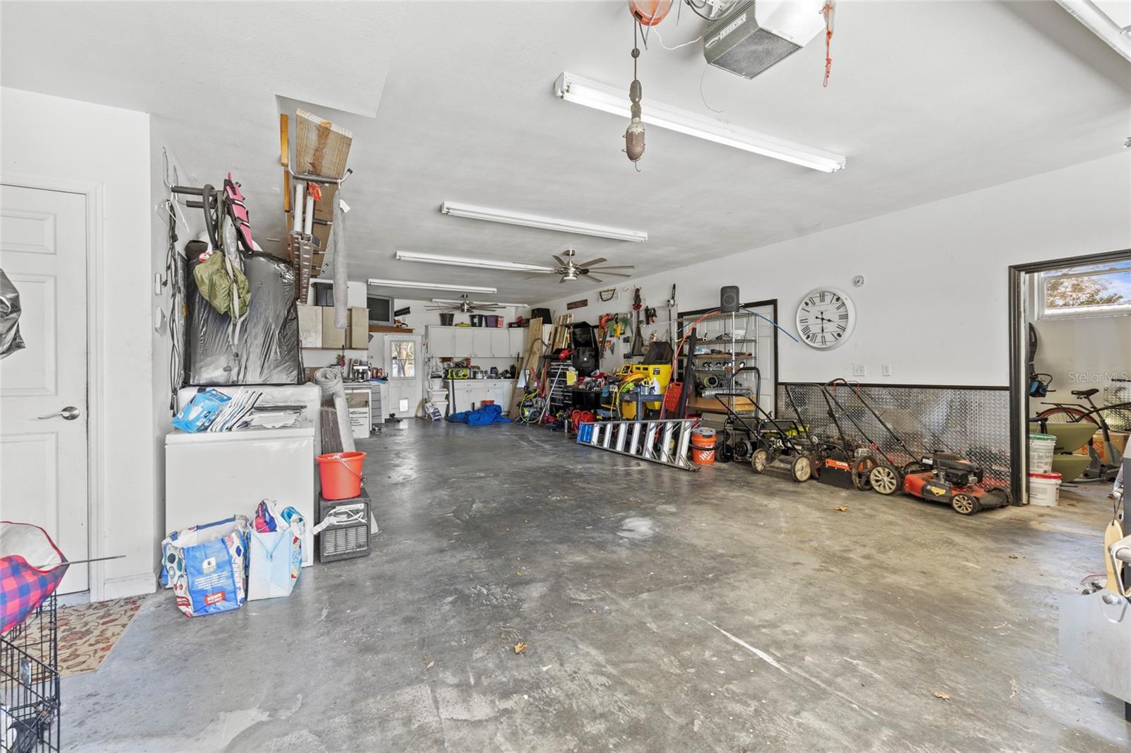 5657 OCEANIC RD — photo 44
