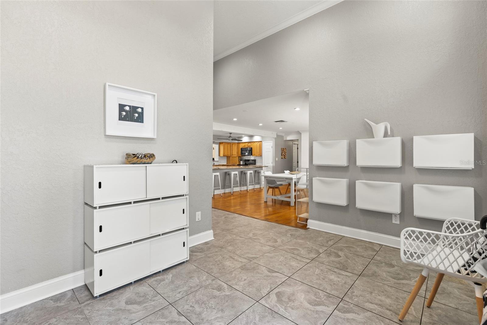 5657 OCEANIC RD — photo 5
