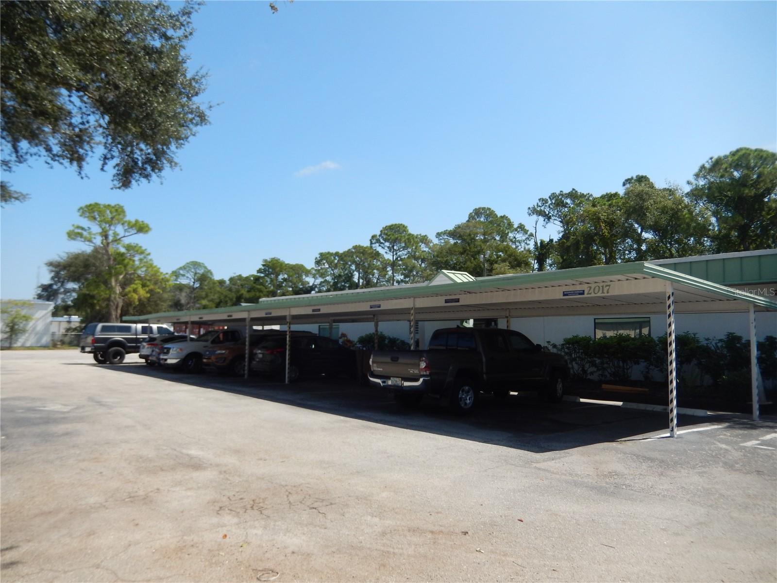 2015 CATTLEMEN RD — photo 11