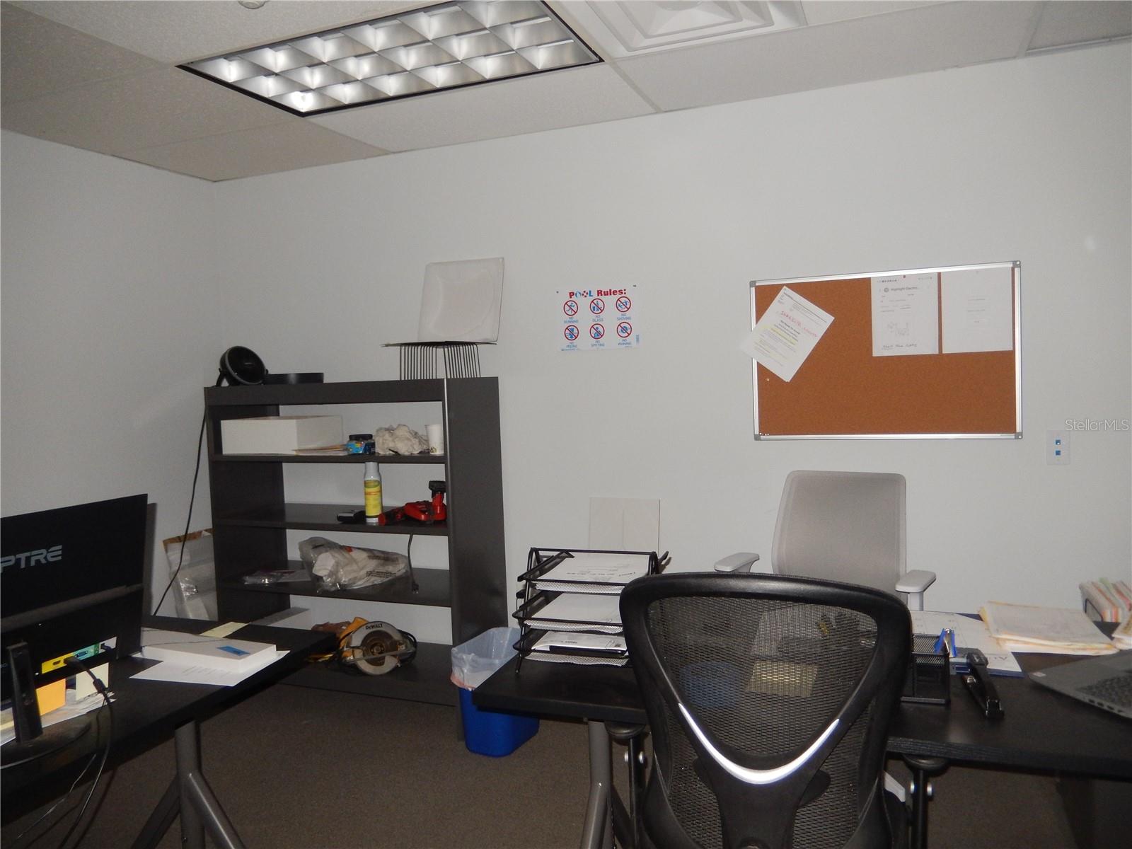 2015 CATTLEMEN RD — photo 27