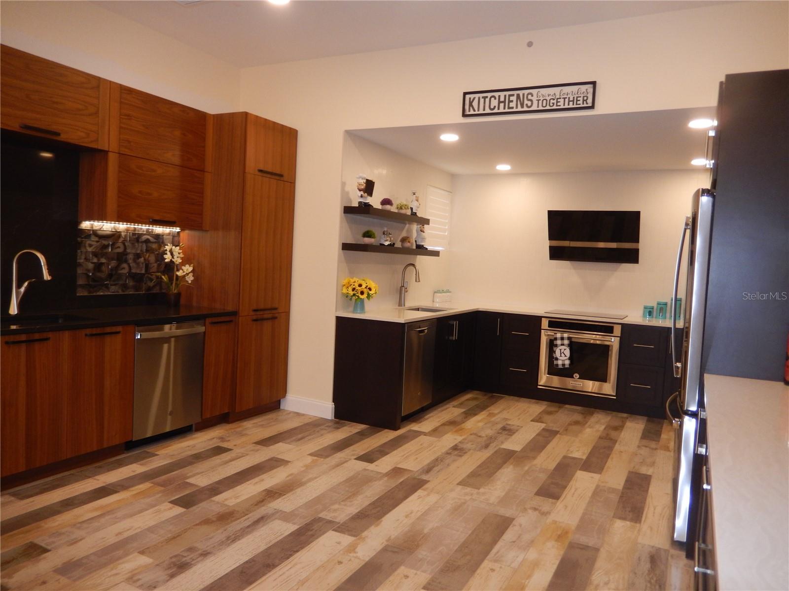 2015 CATTLEMEN RD — photo 22