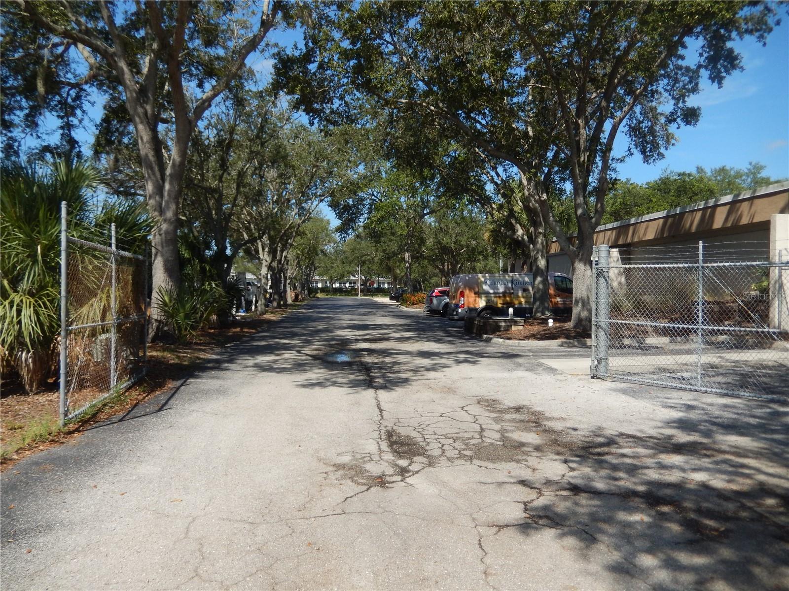 2015 CATTLEMEN RD — photo 6