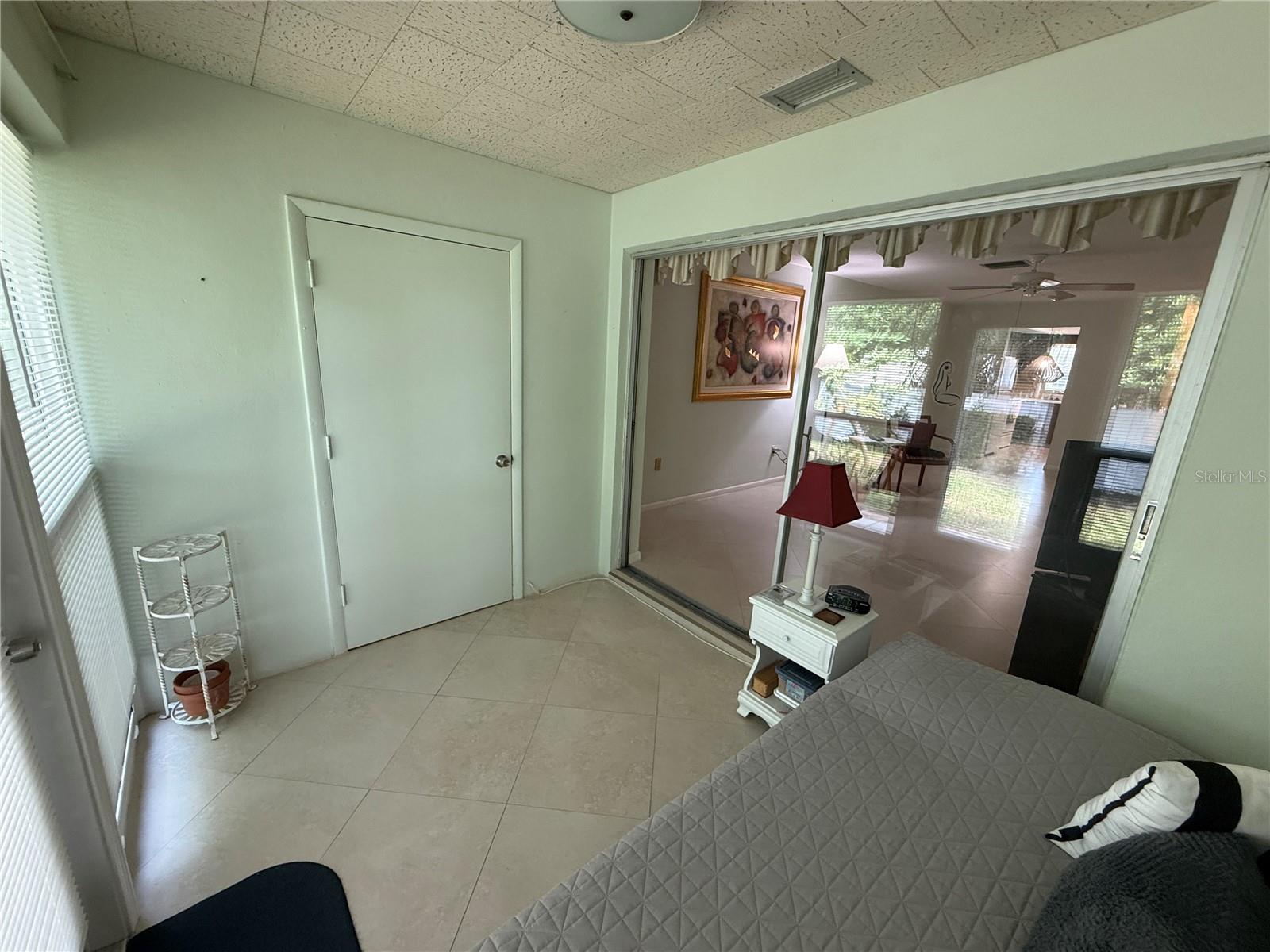 1411 NORMANDY PARK DR #4 — photo 12