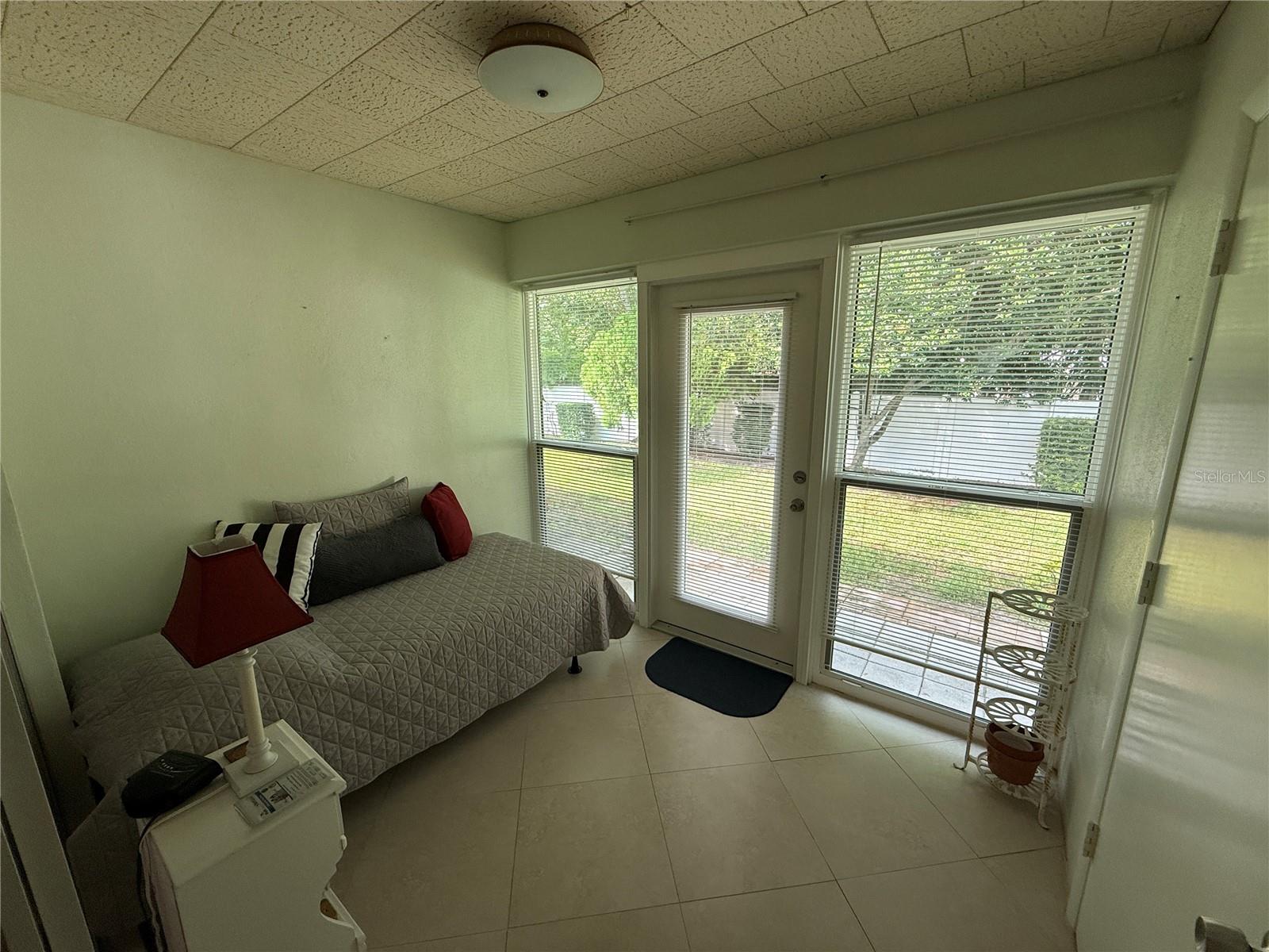 1411 NORMANDY PARK DR #4 — photo 11