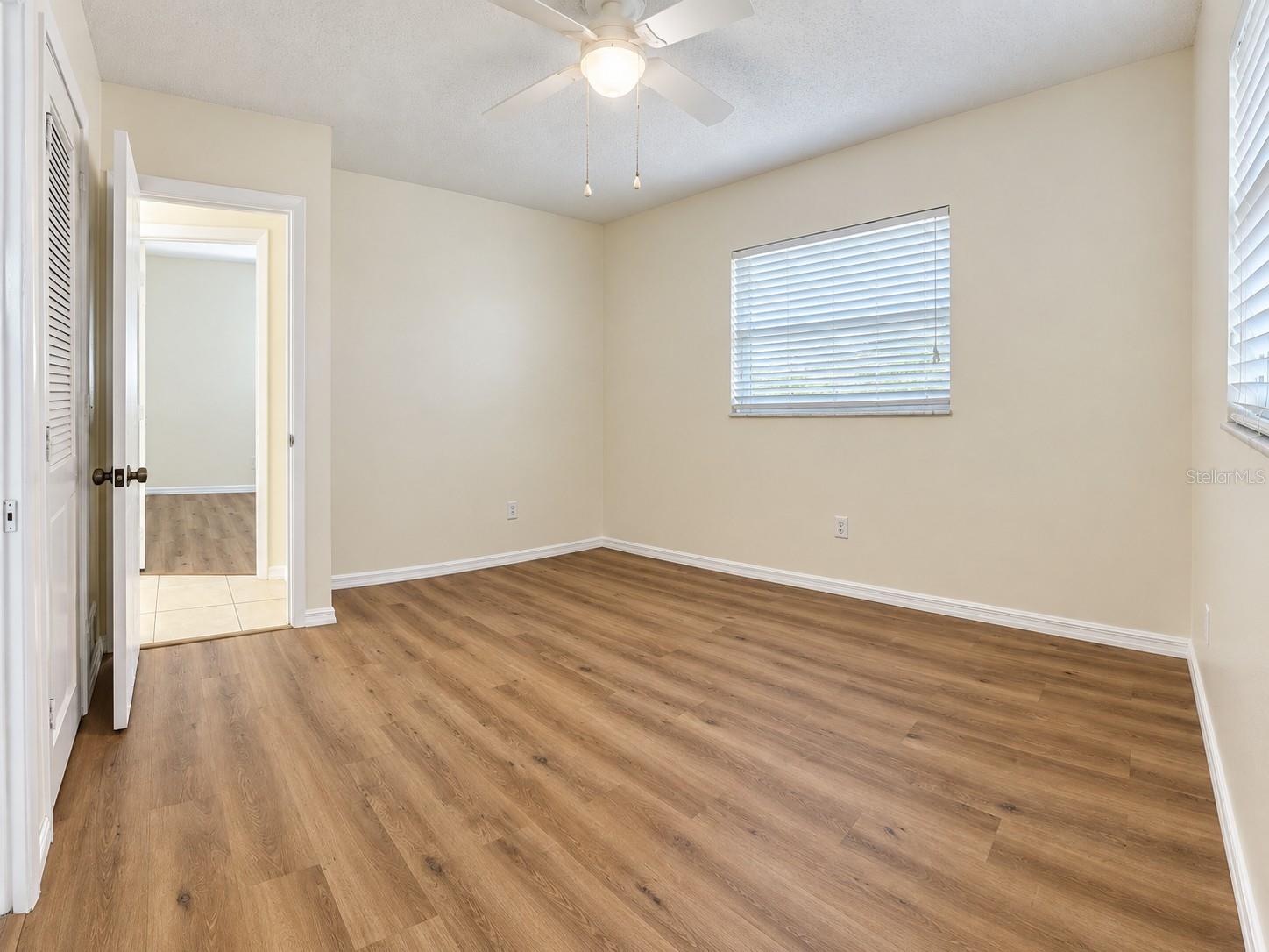 1019 HOPE ST — photo 27
