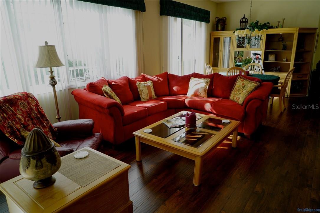 8718 53RD TER E — photo 5