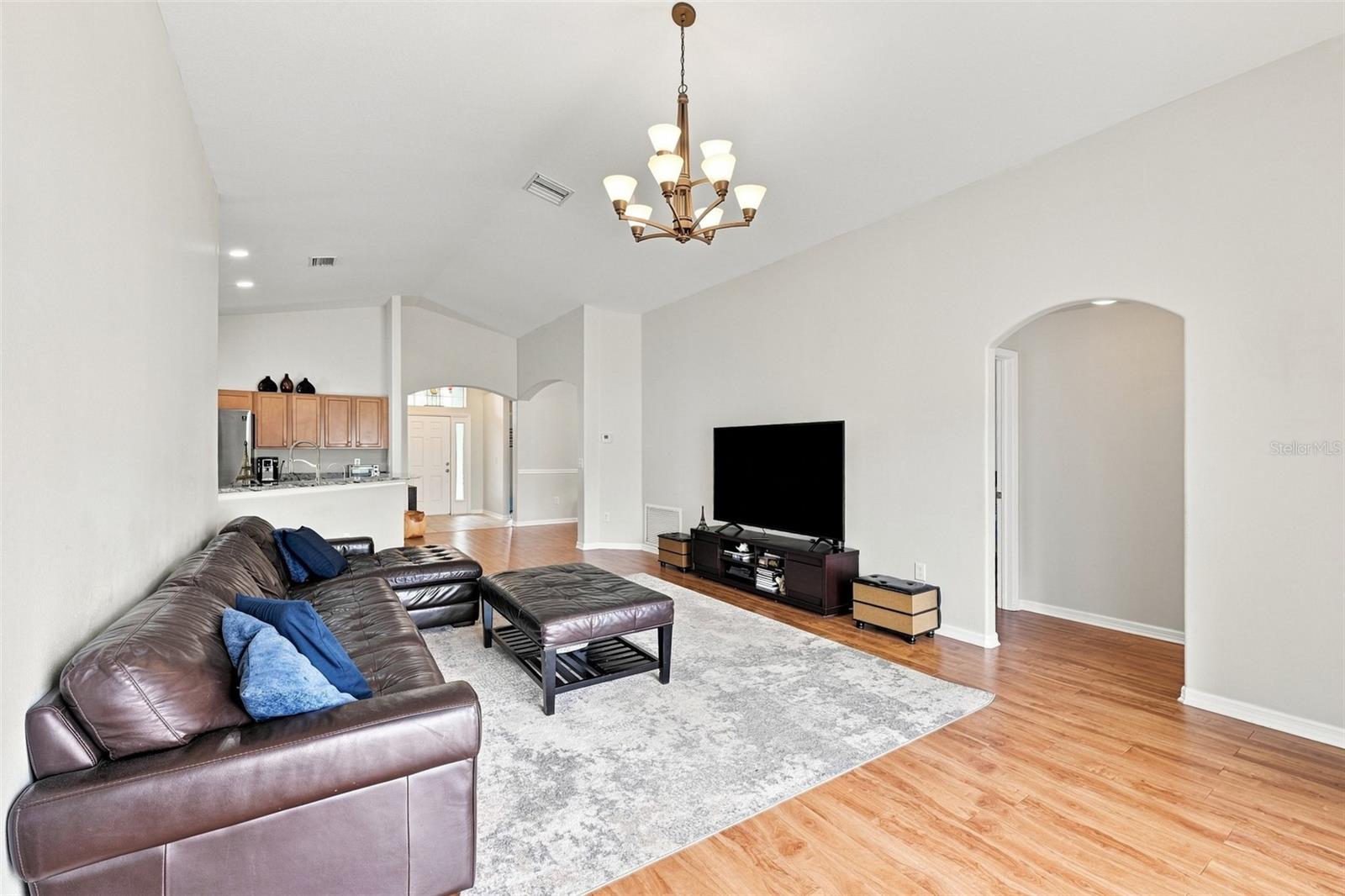 10612 SHADY BRANCH DR — photo 8
