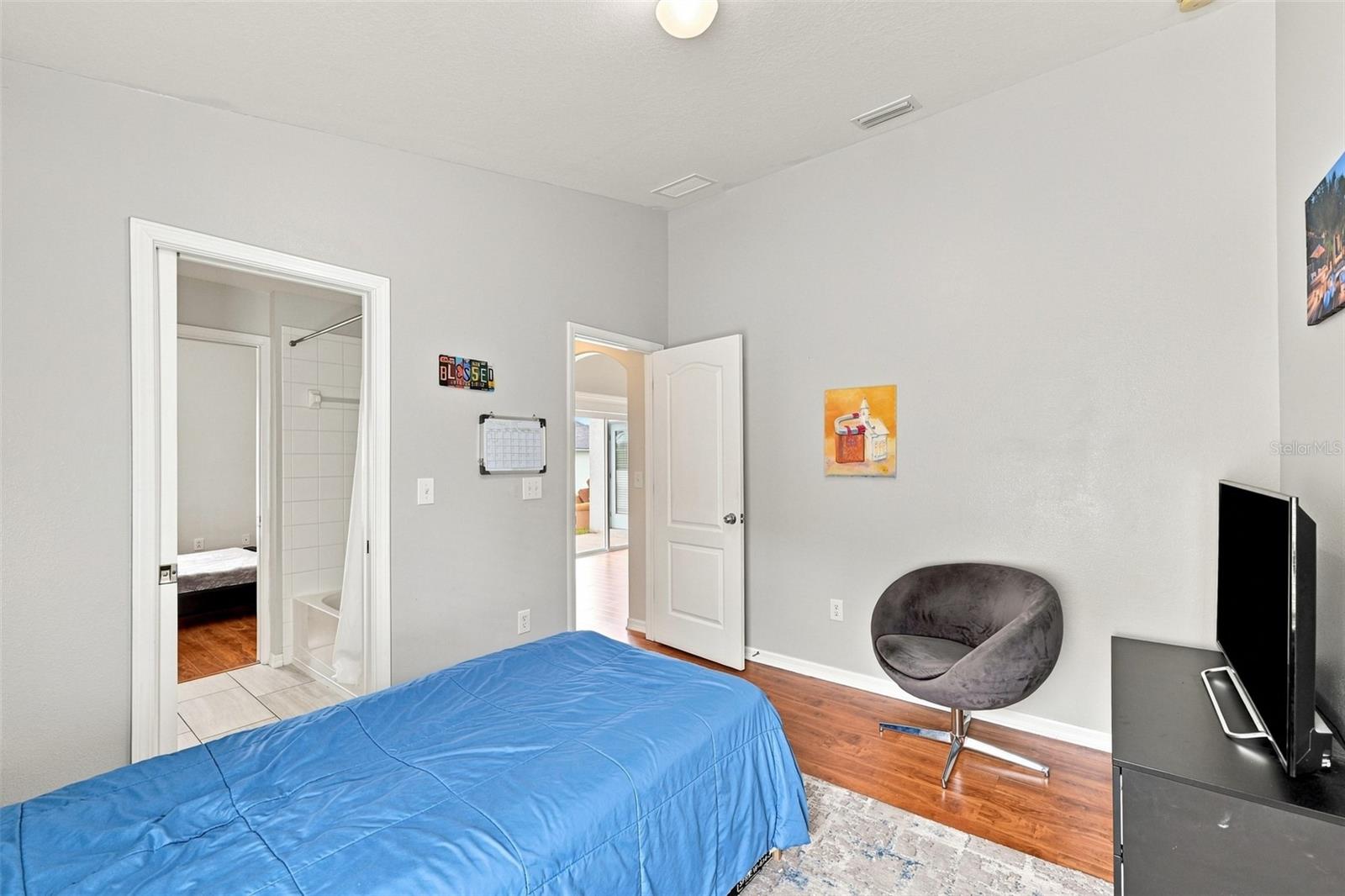 10612 SHADY BRANCH DR — photo 31