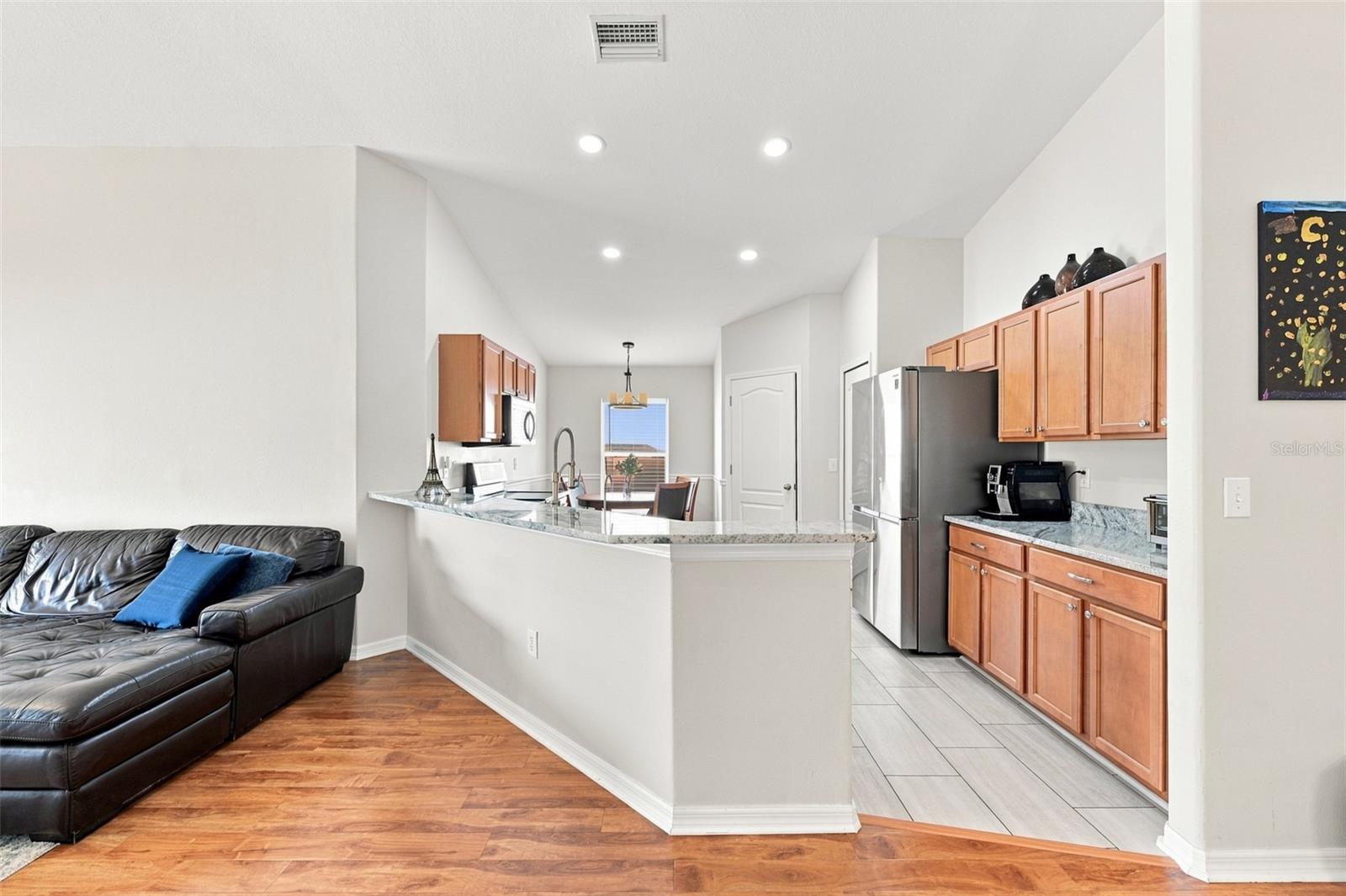 10612 SHADY BRANCH DR — photo 10