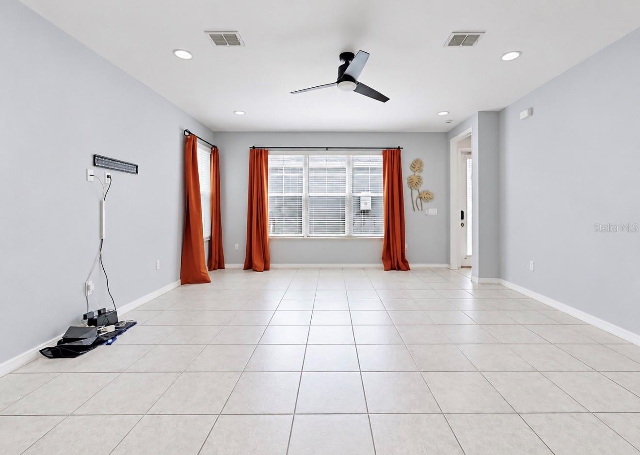 6273 CAMINO DR — photo 17