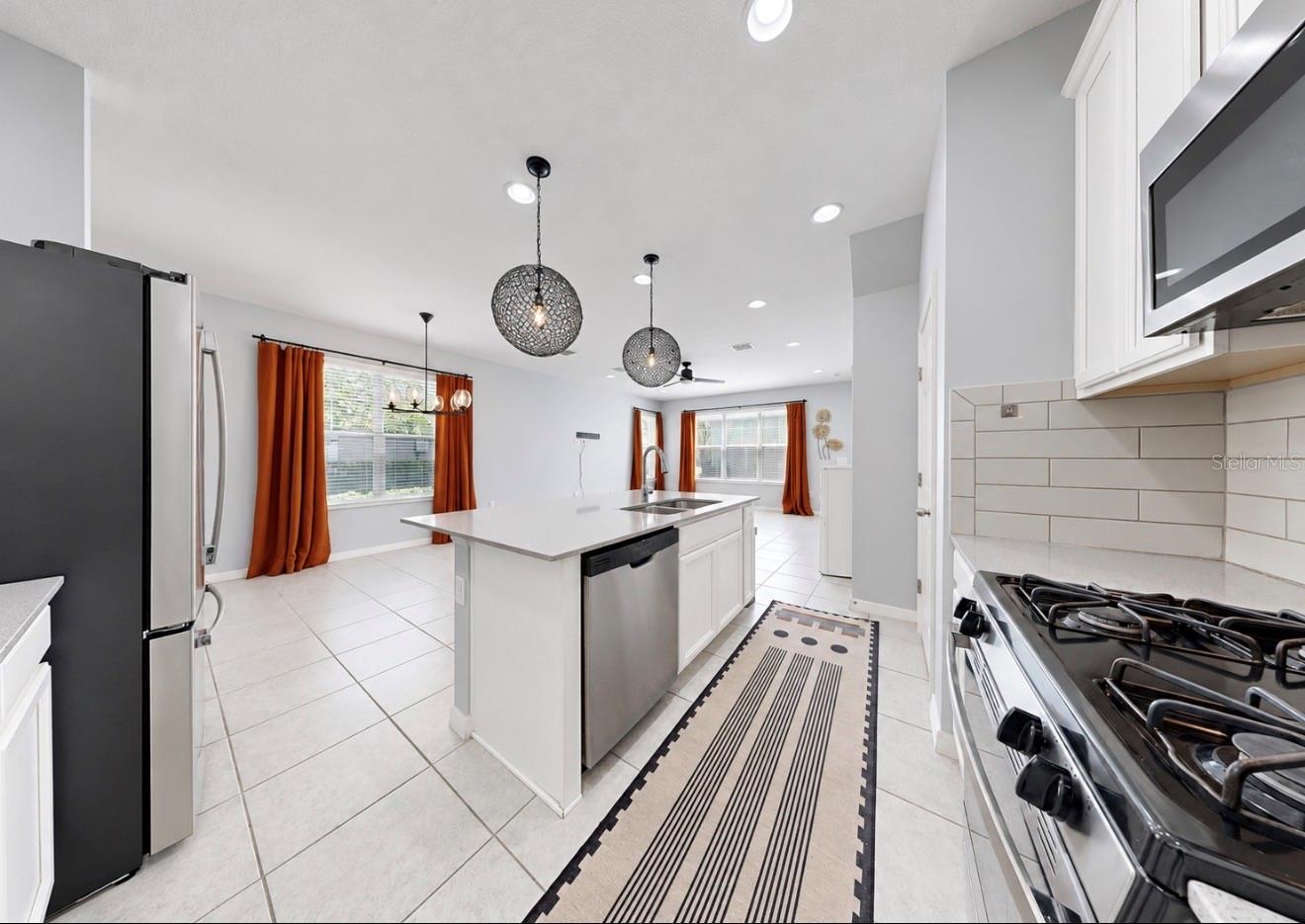 6273 CAMINO DR — photo 11