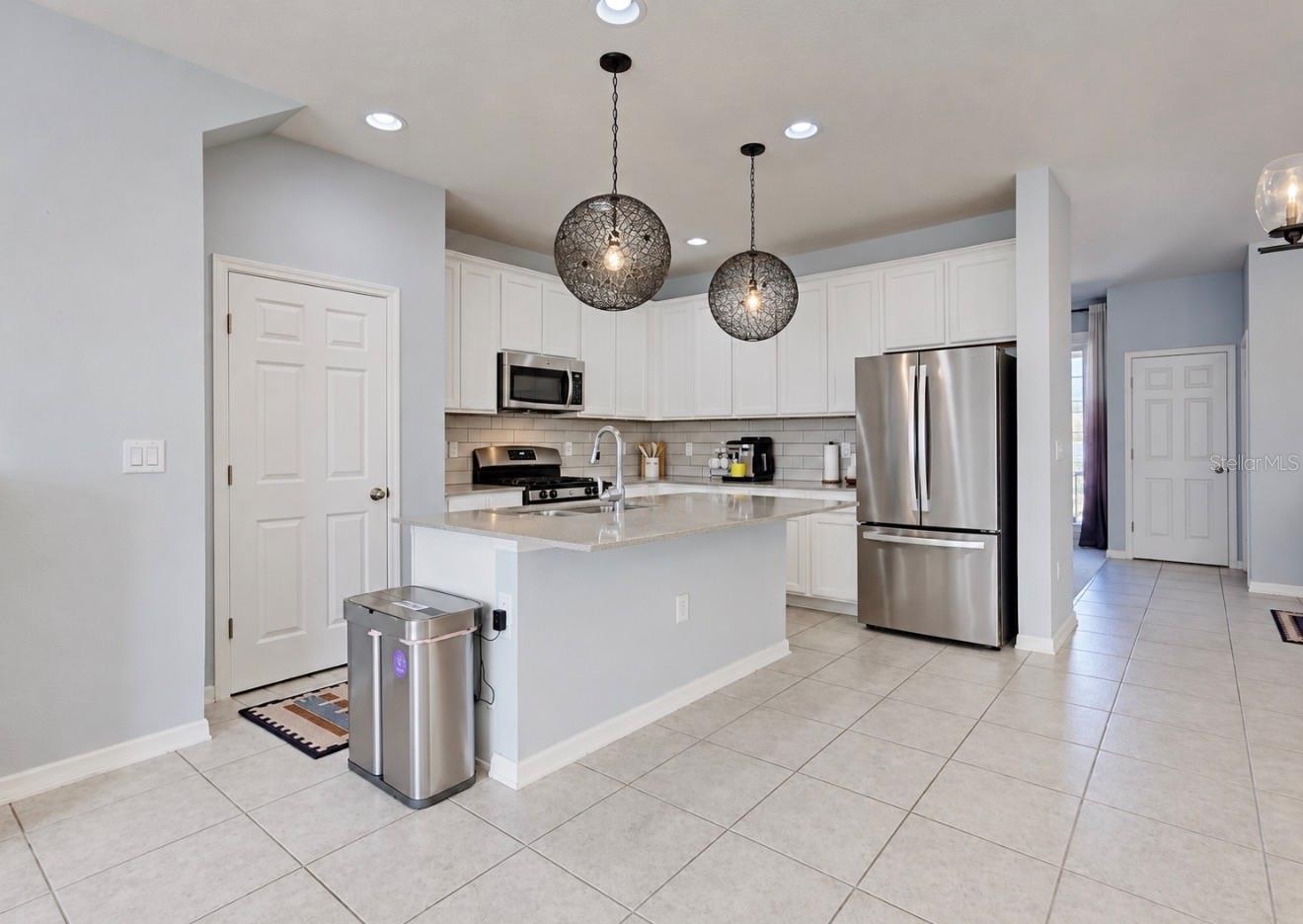 6273 CAMINO DR — photo 6