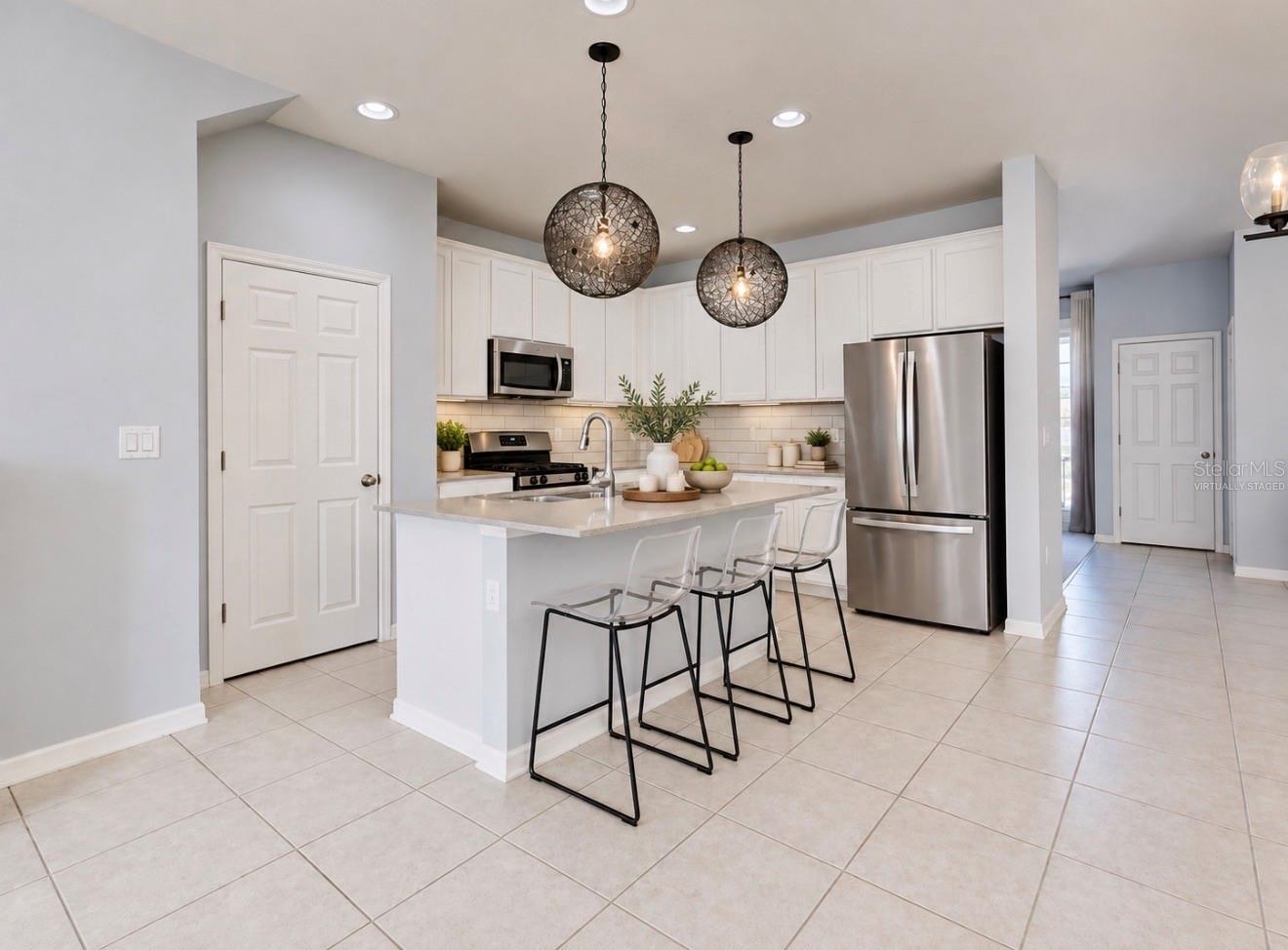 6273 CAMINO DR — photo 7