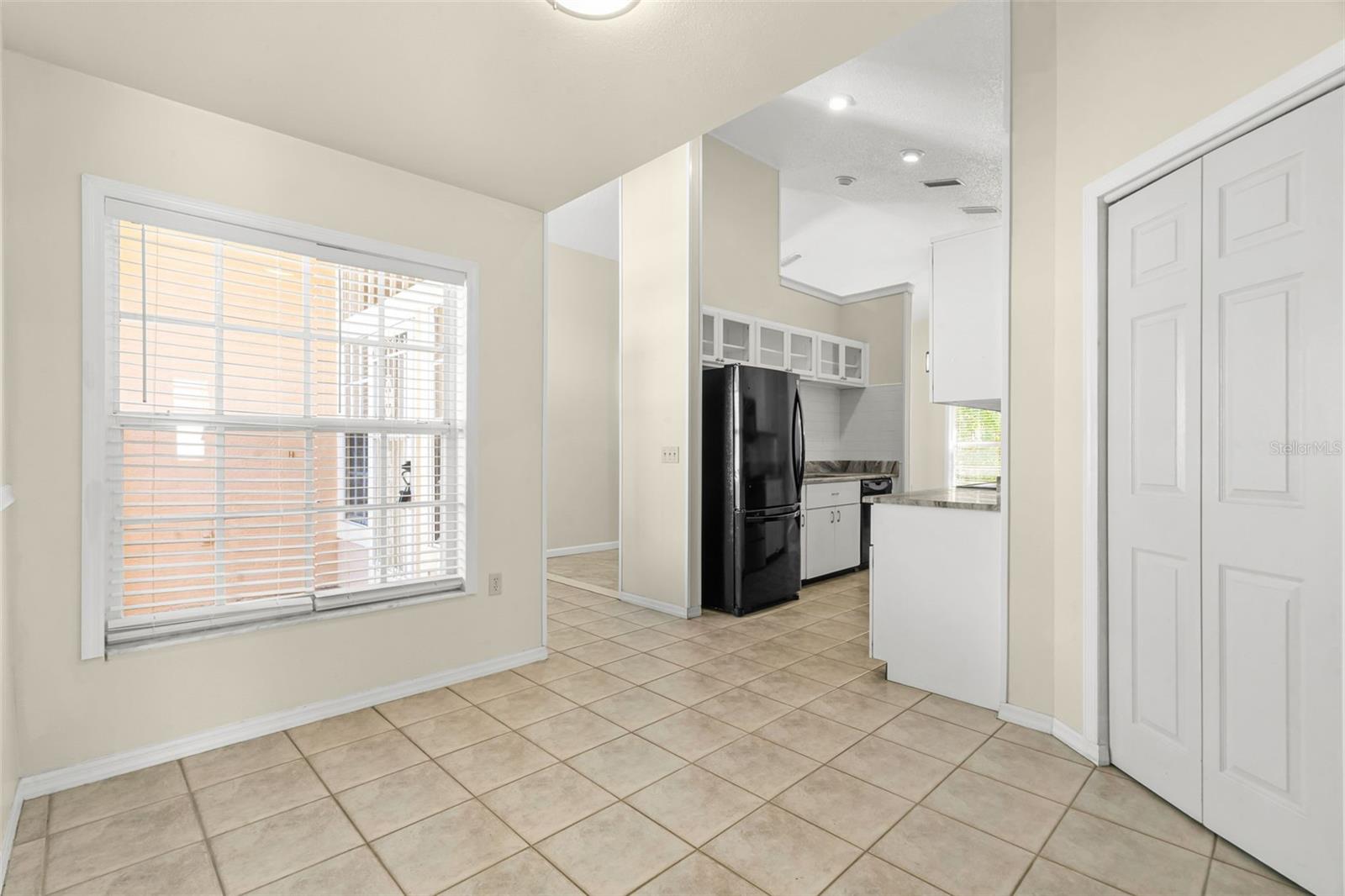 9339 CALLE ALTA — photo 11